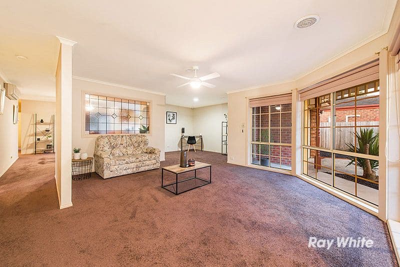 10 Burgan Court, Cranbourne West VIC 3977, Cranbourne West - Thumbnail 4