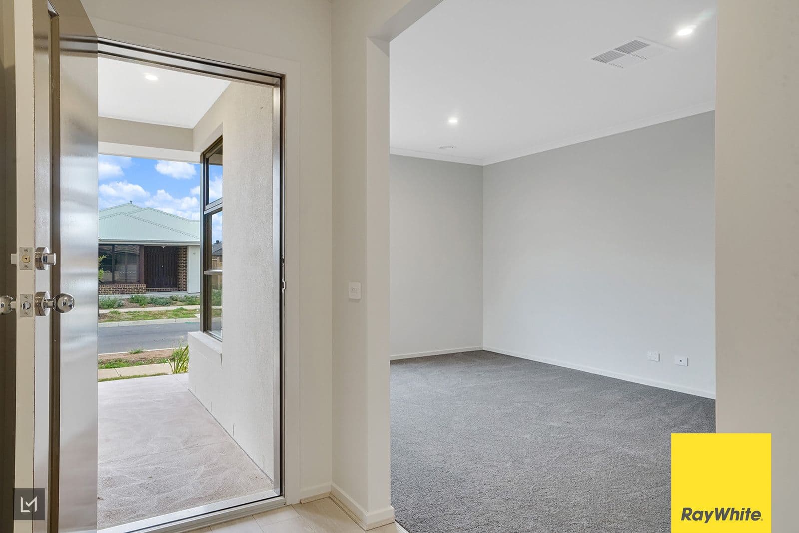10 Babcock Street, Tarneit VIC 3029, Tarneit - Thumbnail 4