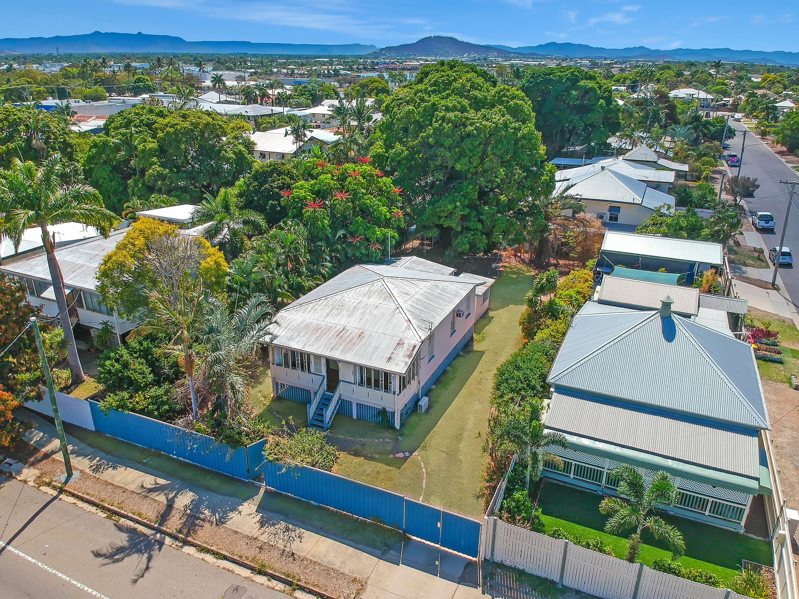 14 Echlin Street, West End QLD 4810, West End - Image 1