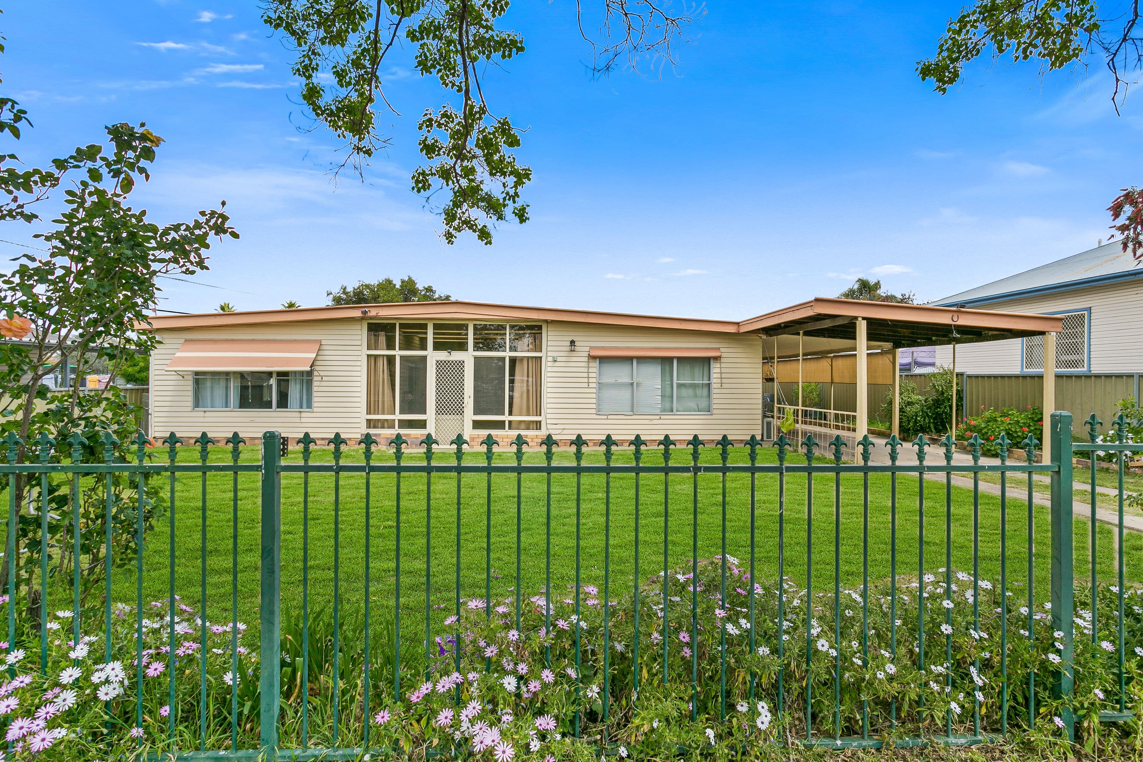 14 Terry Street, Tamworth NSW 2340, Tamworth - Image 1