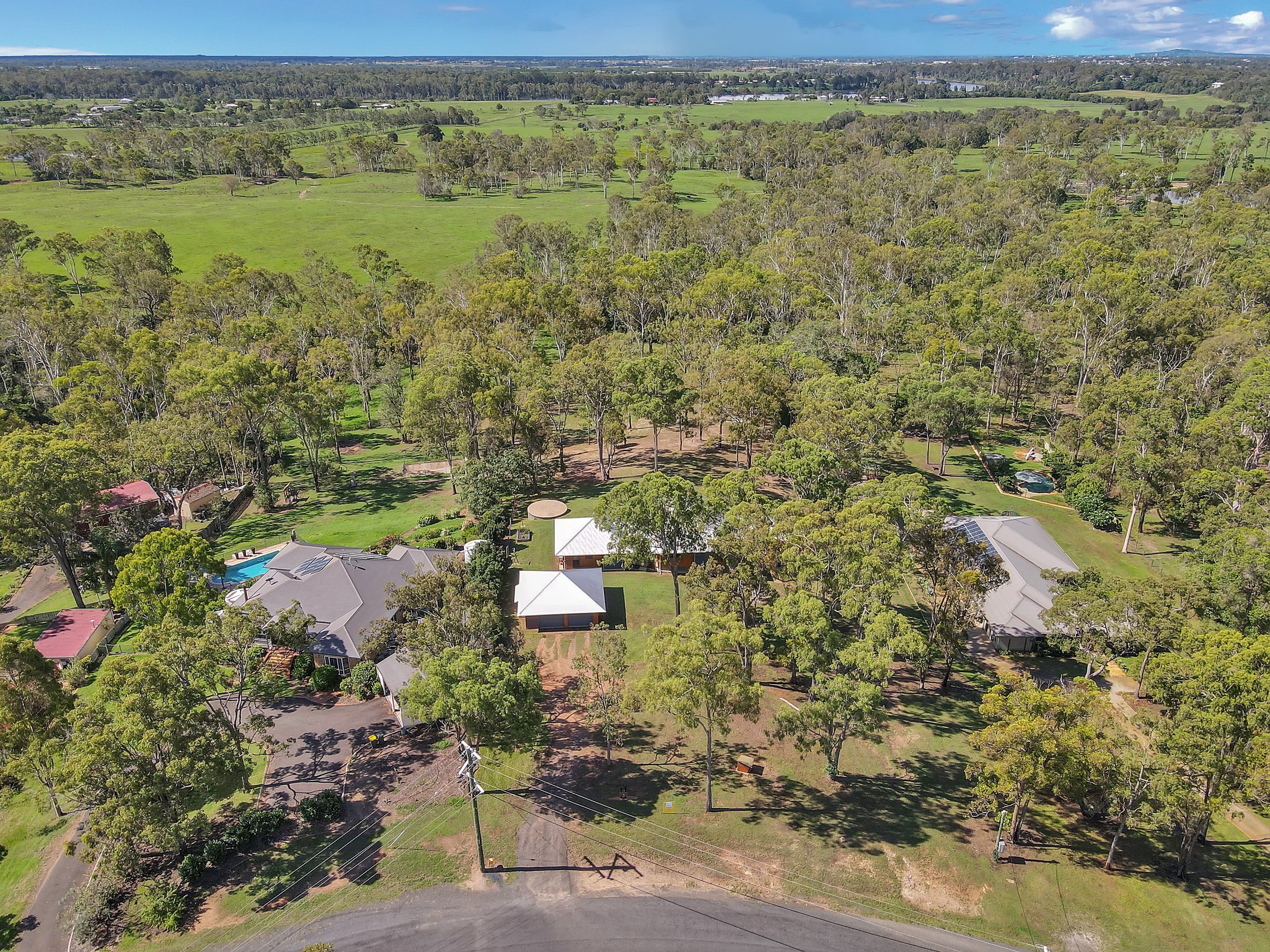 21 Narooma Drive, Branyan QLD 4670, Branyan - Thumbnail 2