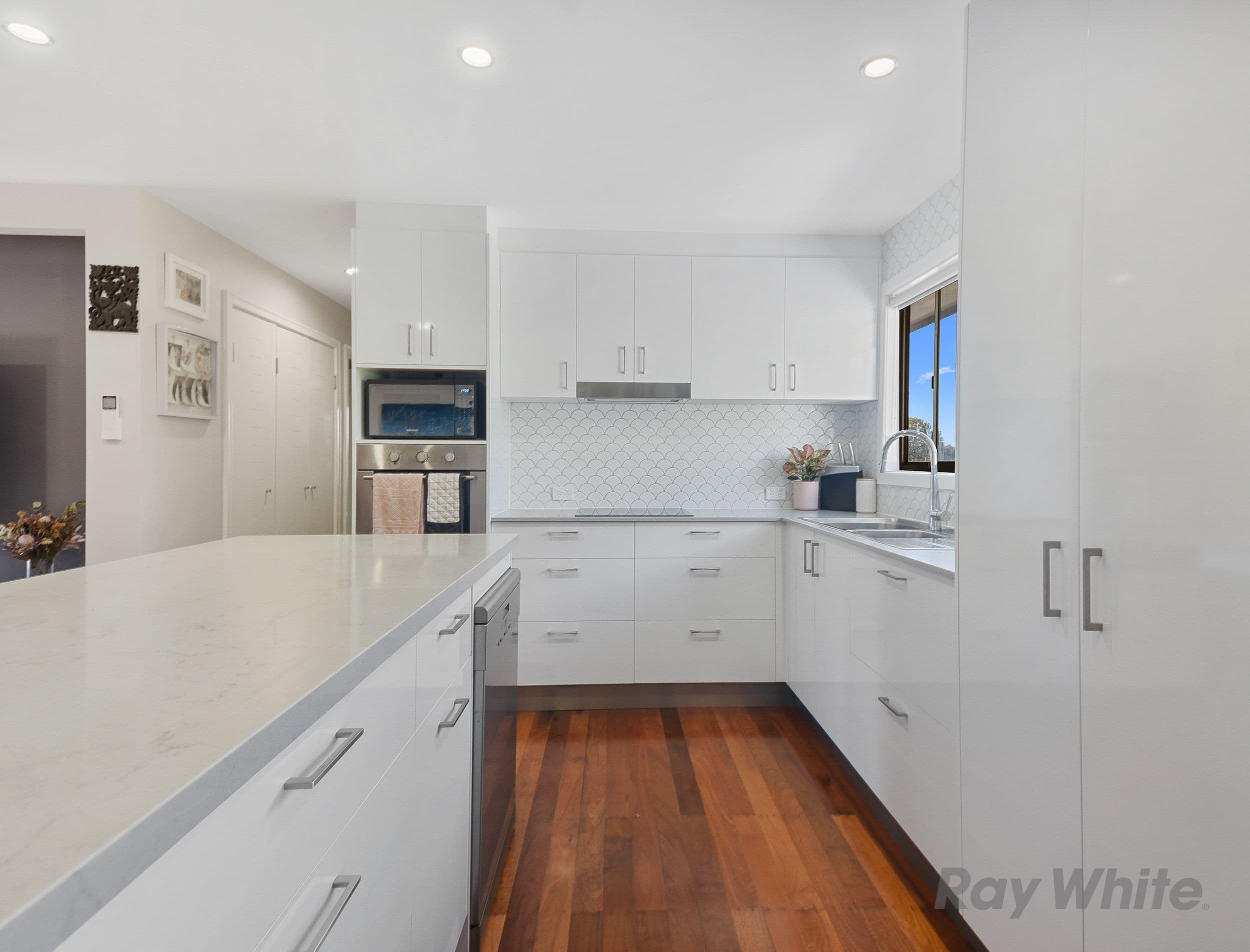 8 Wirupa Street, Bracken Ridge QLD 4017, Bracken Ridge - Thumbnail 3