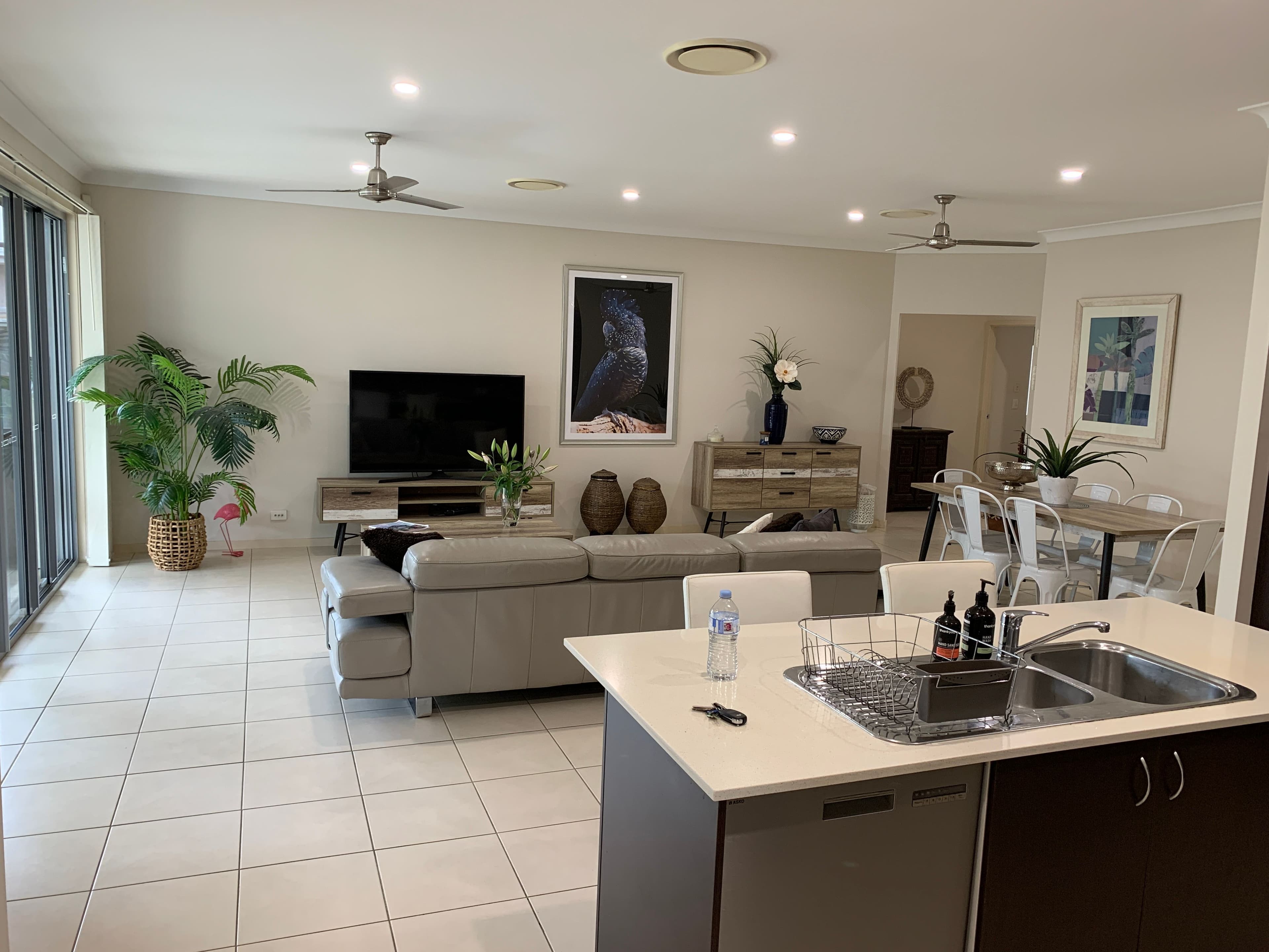 6 Settlers Lane, Maudsland QLD 4210, Maudsland - Thumbnail 2