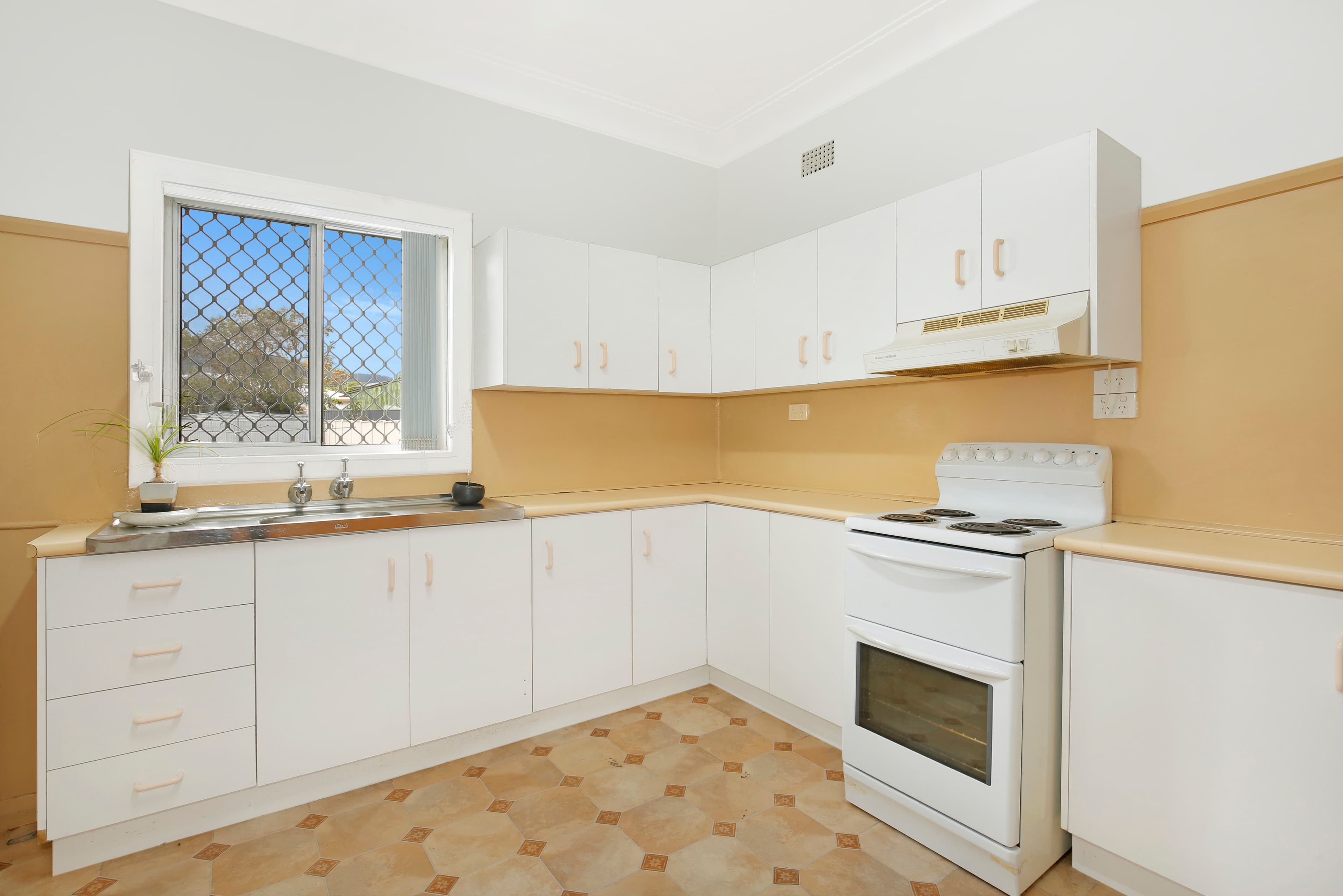 36 Florence Street, Towradgi - Thumbnail 2