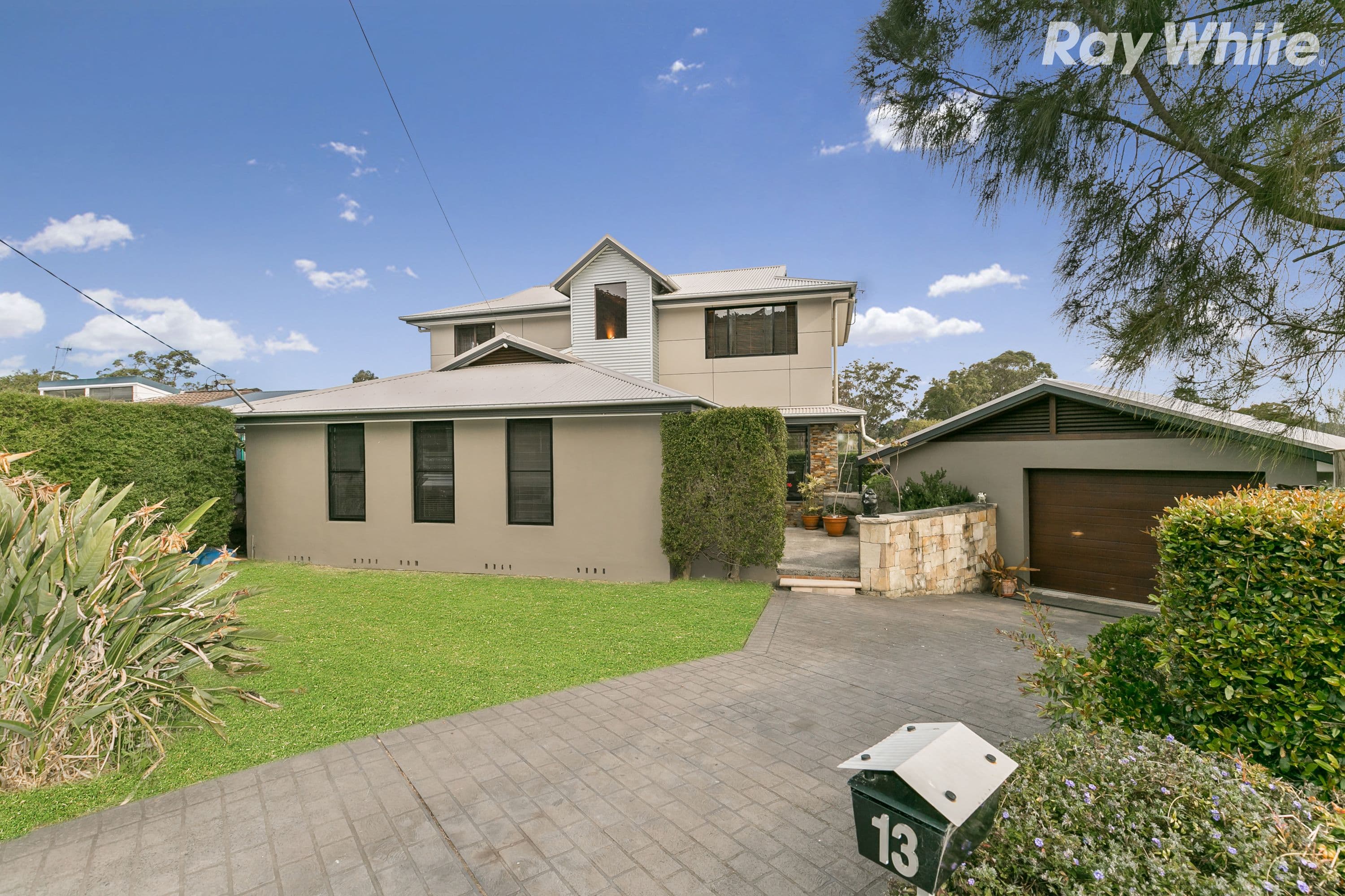 13 Linell Close, Kincumber - Image 1