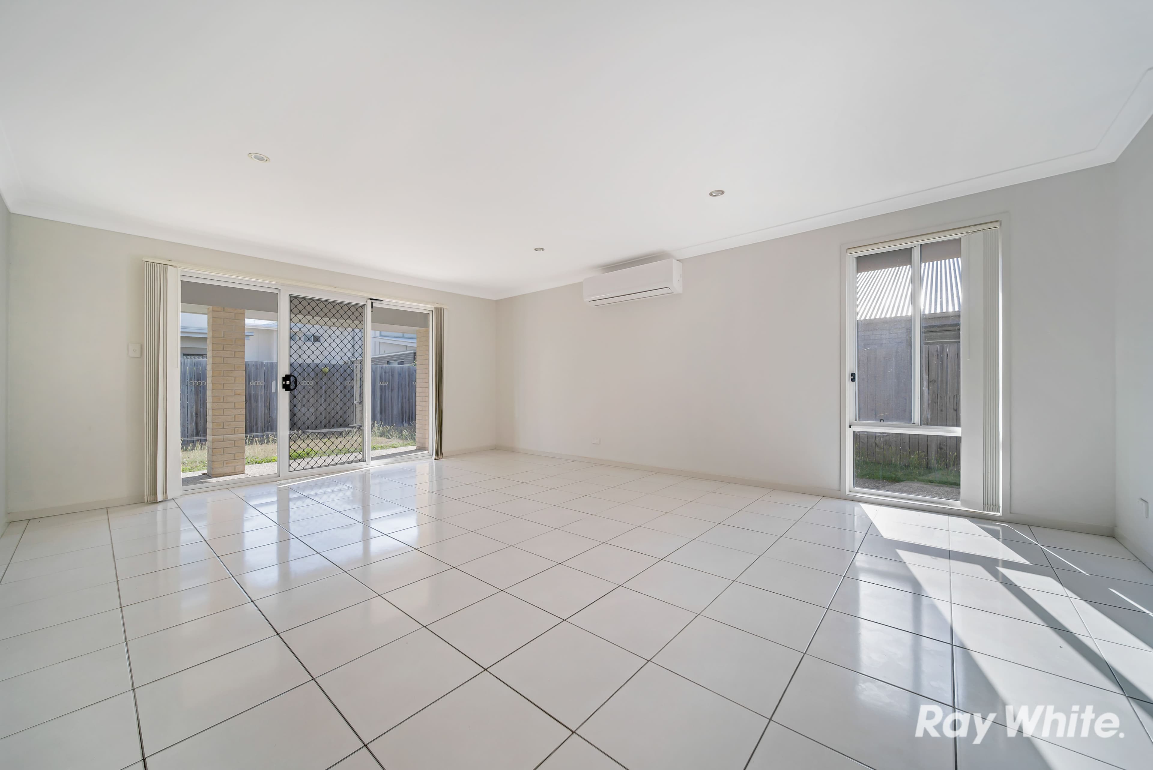 12 Oasis Court, Marsden QLD 4132, Marsden - Thumbnail 4