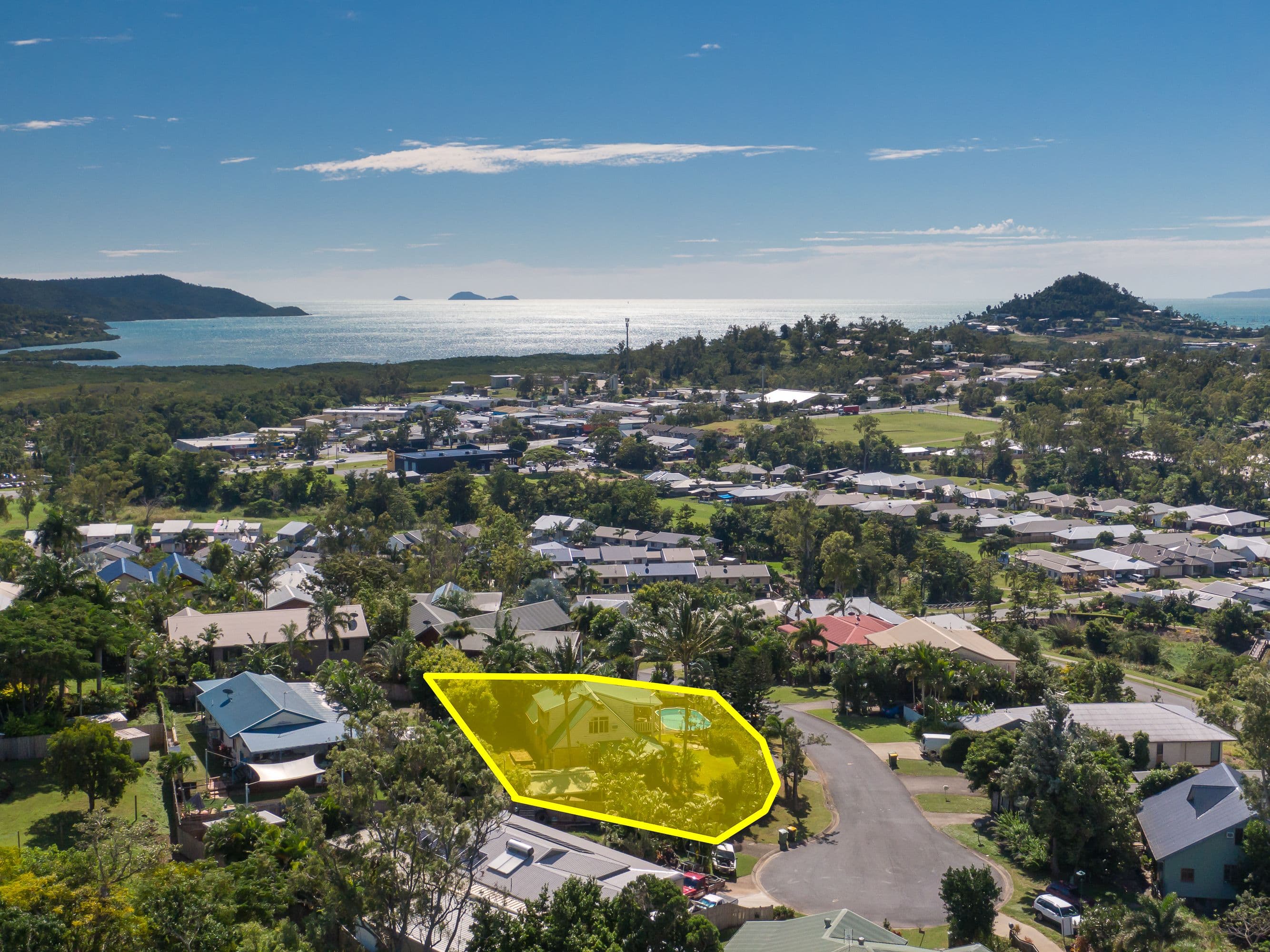 10 Daydream Court, Cannonvale QLD 4802, Cannonvale - Thumbnail 6