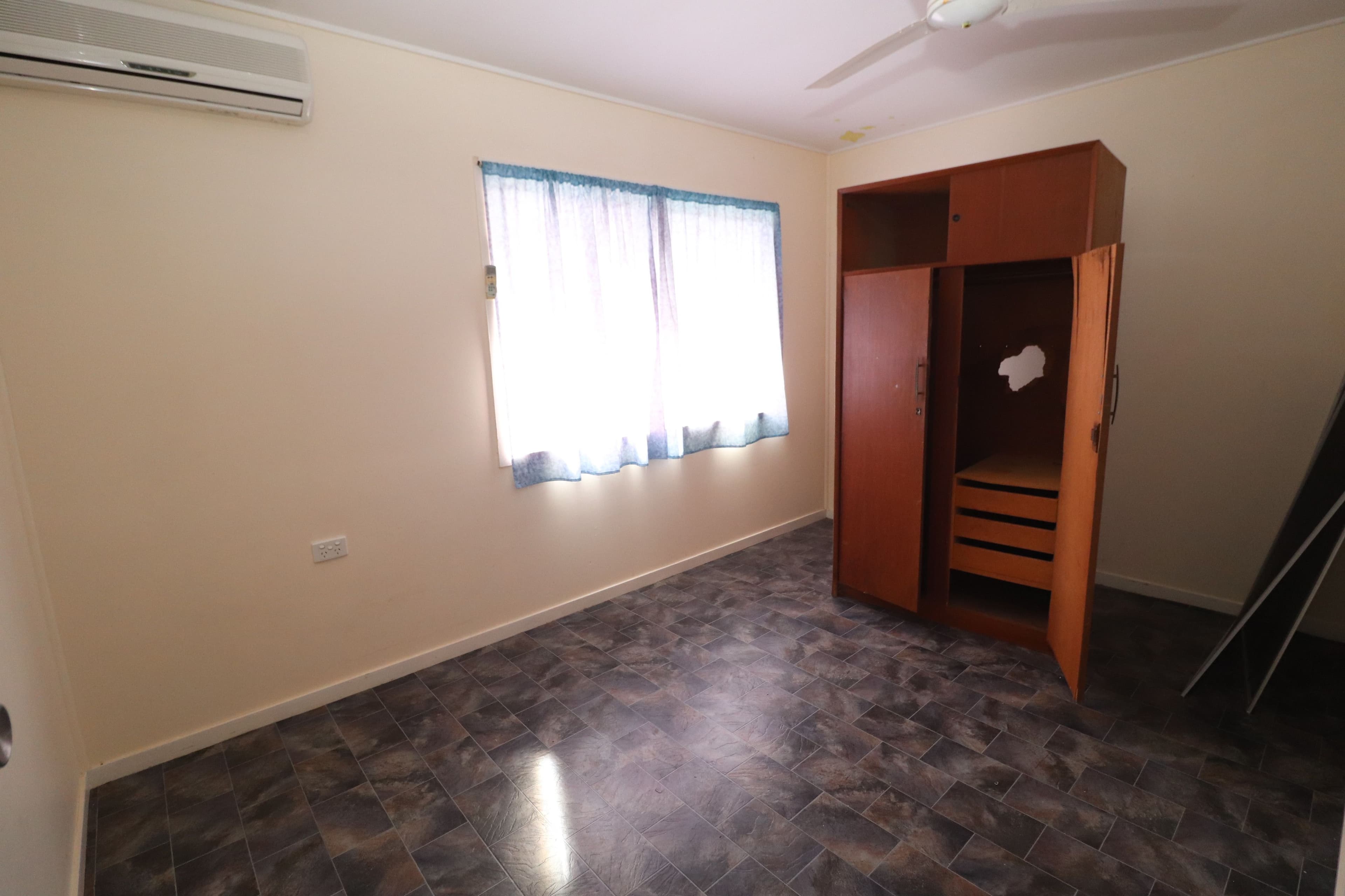 17 Hawkins Street, Ingham QLD 4850, Ingham - Thumbnail 5