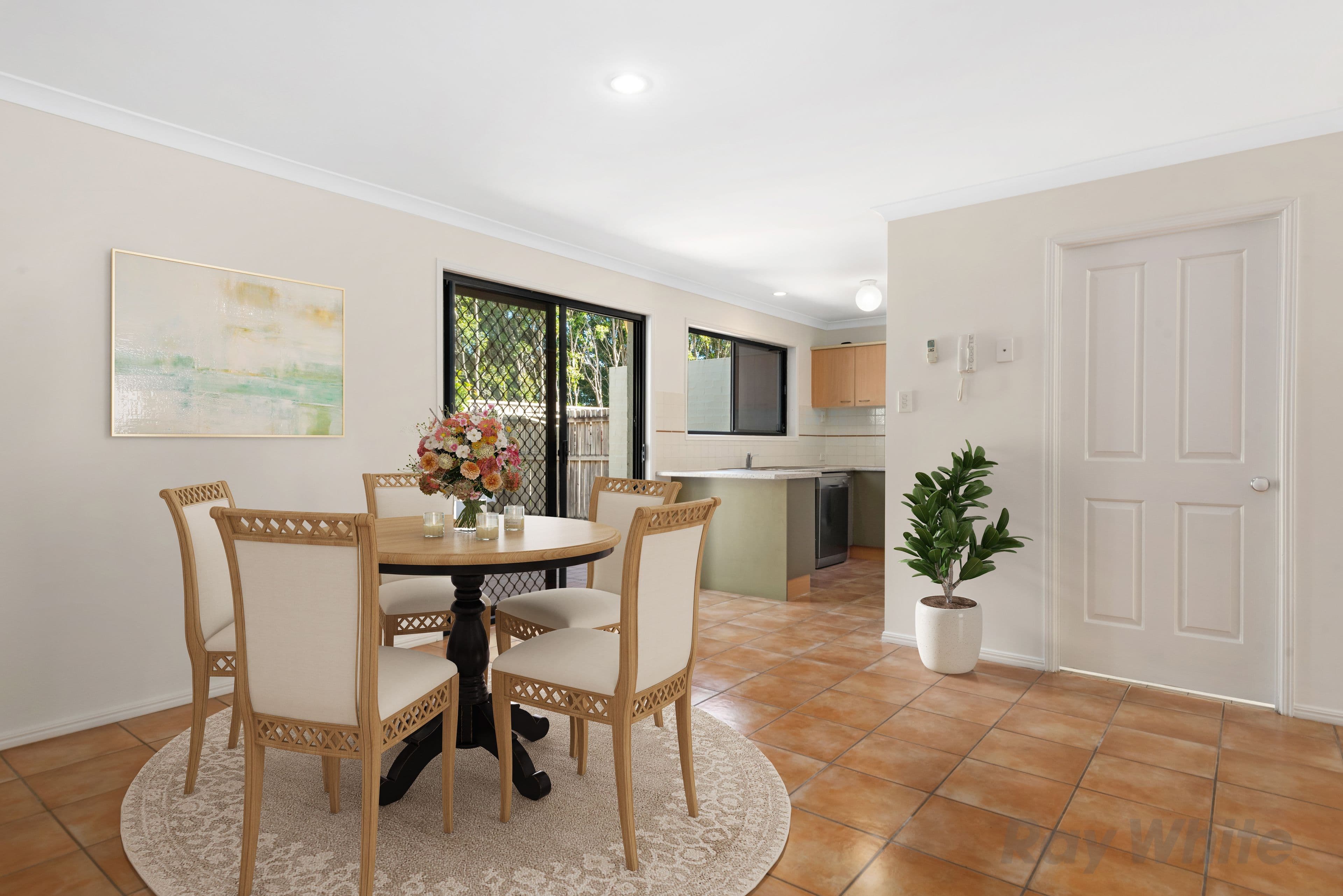 25 Buckingham Place, Eight Mile Plains QLD 4113, Eight Mile Plains - Thumbnail 3