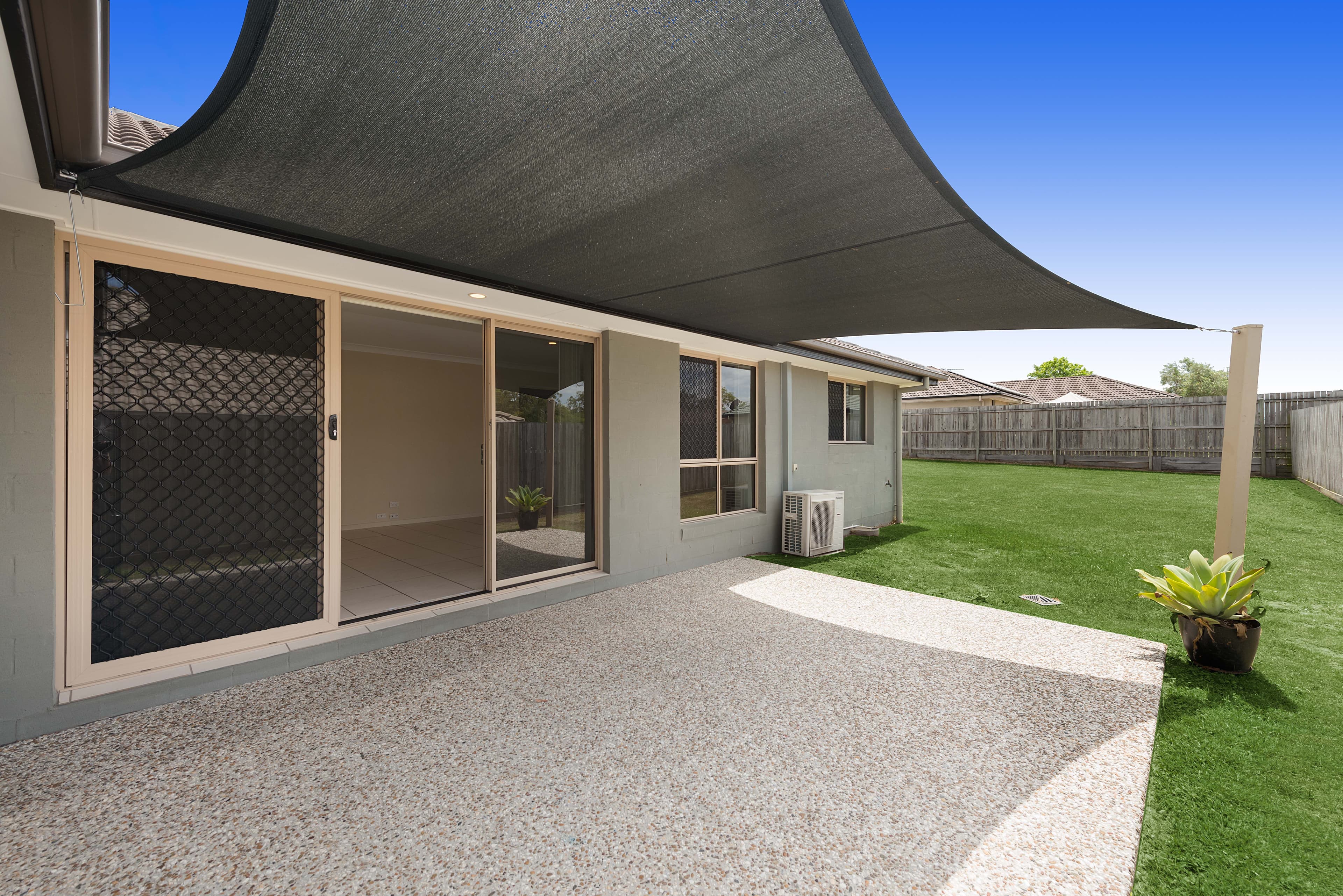 6 Rutland Street, Heritage Park QLD 4118, Heritage Park - Thumbnail 3
