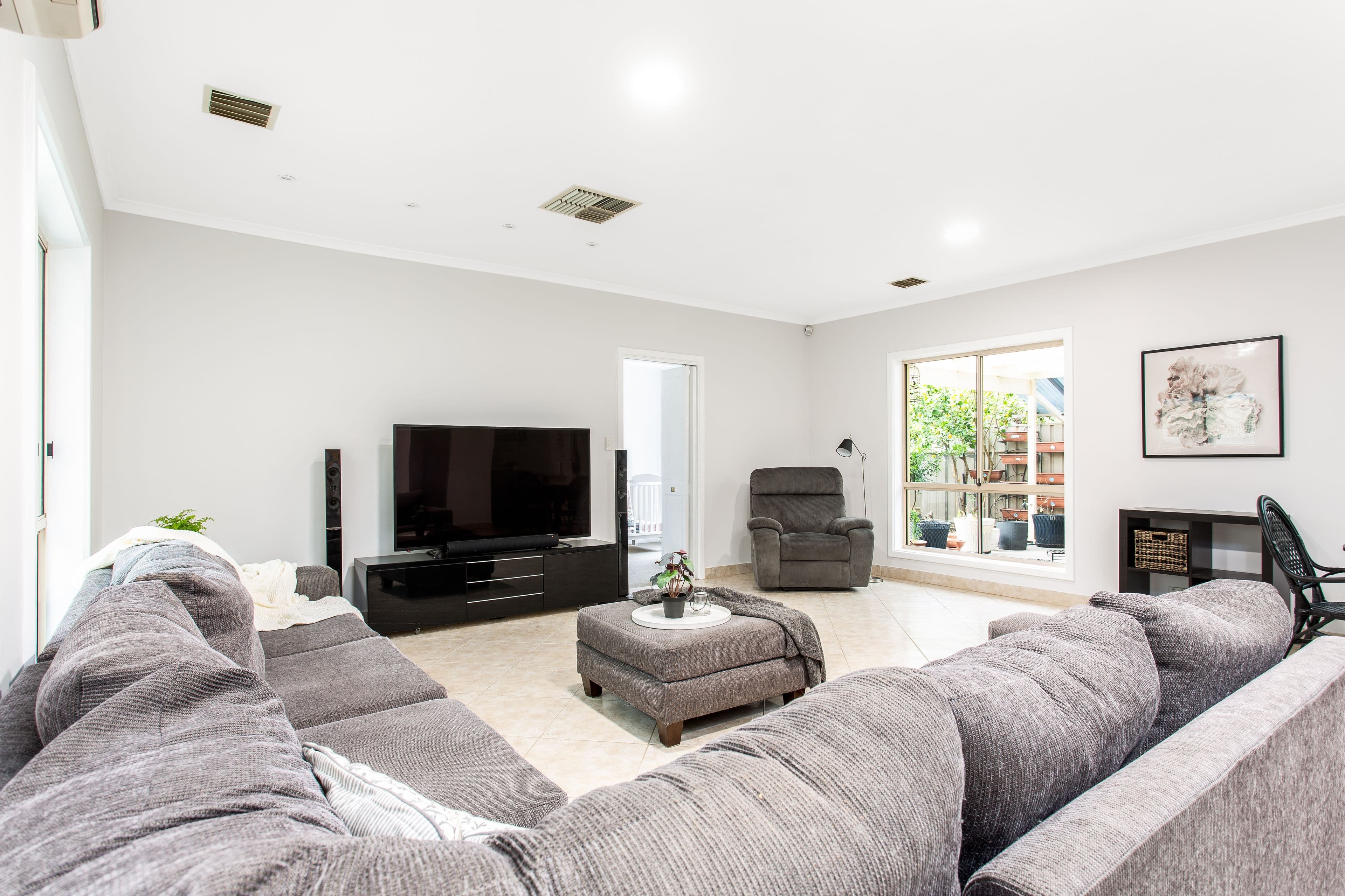 16 Lochside Drive, West Lakes SA 5021, West Lakes - Thumbnail 7