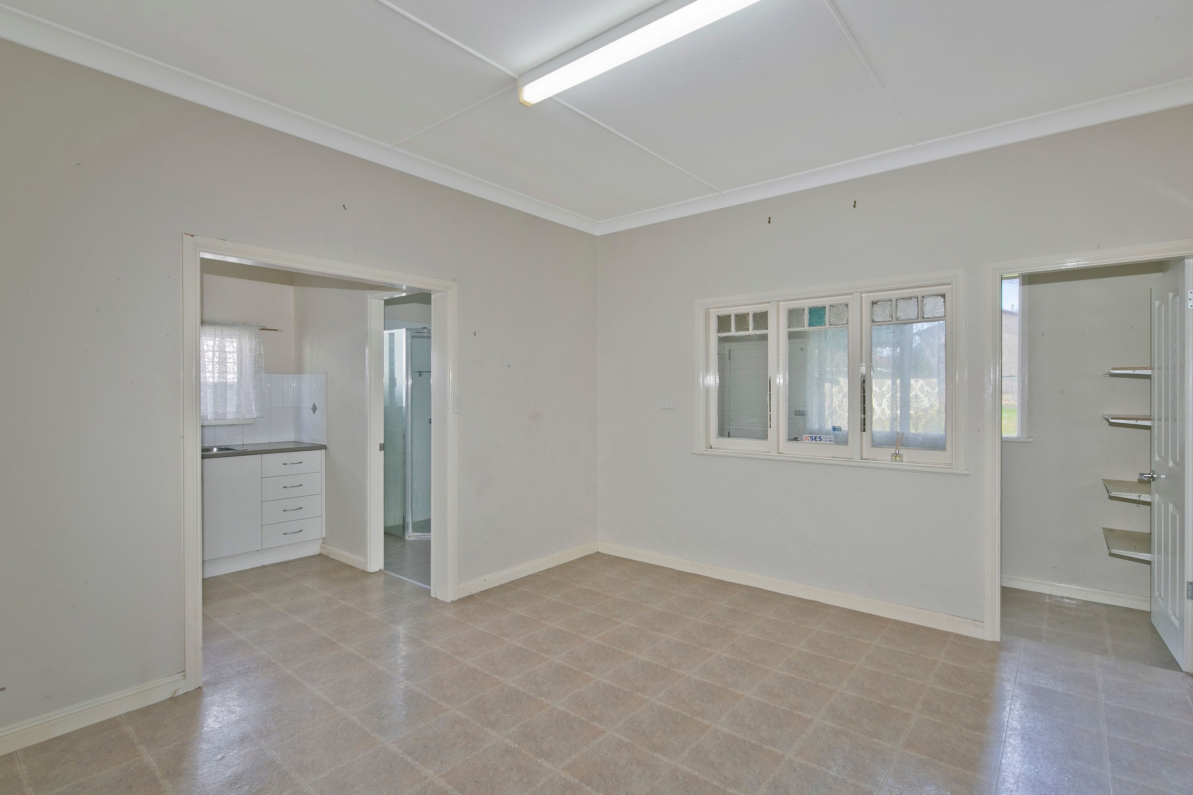 58 Avoca Street, Goulburn - Thumbnail 3