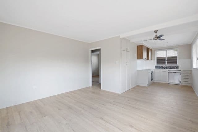 30 Wilma Street, Centenary Heights QLD 4350, Centenary Heights - Thumbnail 3