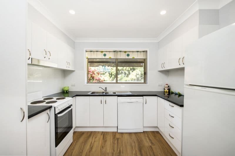 21-29 Lancaster Parade, Bateau Bay NSW 2261, Bateau Bay - Thumbnail 3