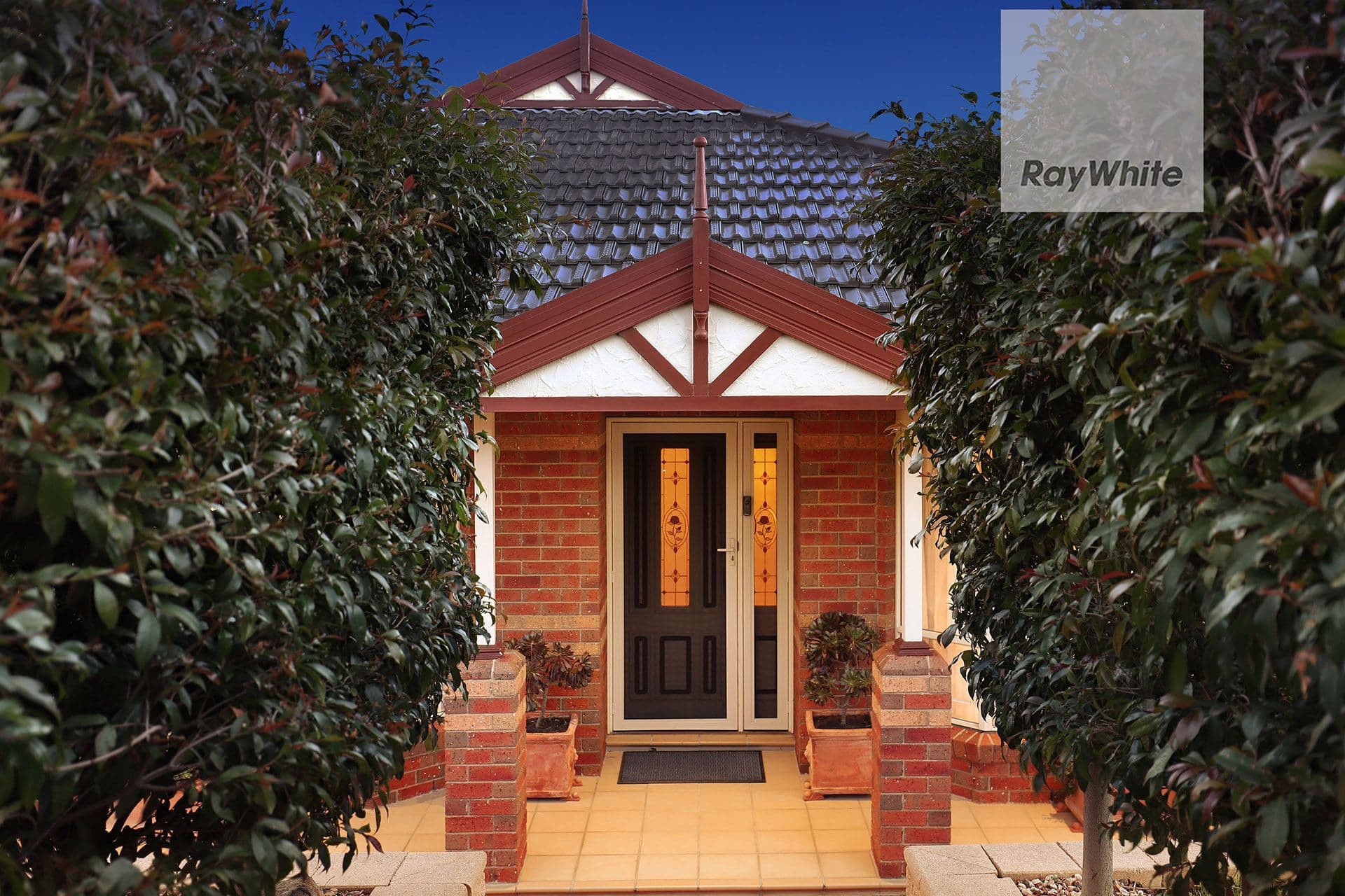 19 Helmsdale Crescent, Greenvale VIC 3059, Greenvale - Thumbnail 2