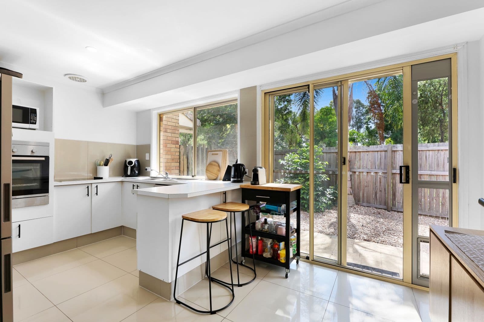 34 OLD PACIFIC Highway, Oxenford QLD 4210, Oxenford - Thumbnail 4