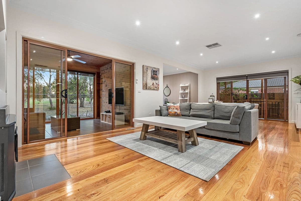12 Swansea Court, Craigieburn VIC 3064, Craigieburn - Thumbnail 6