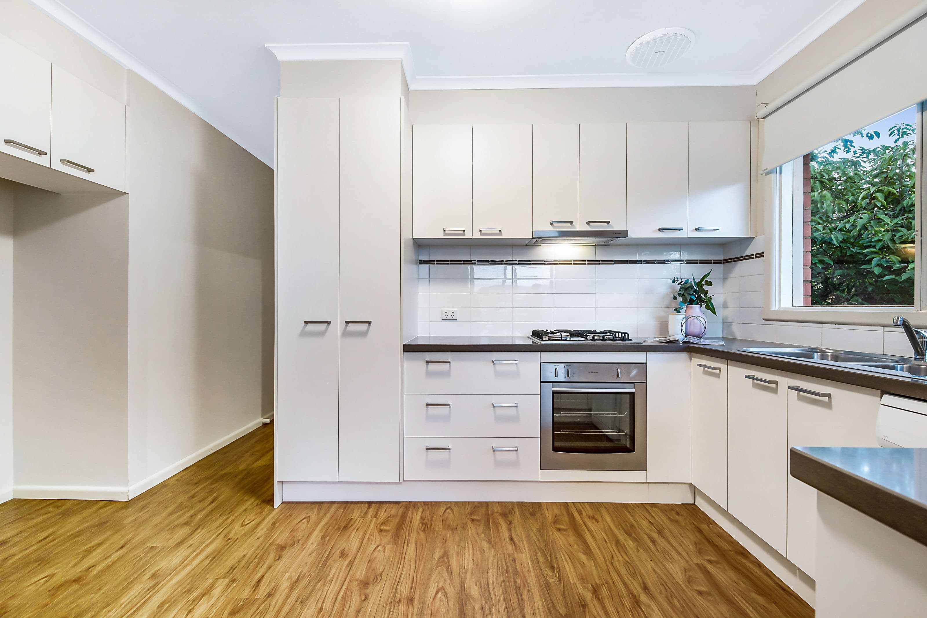 13 Caesar Street, Mulgrave VIC 3170, Mulgrave - Thumbnail 3