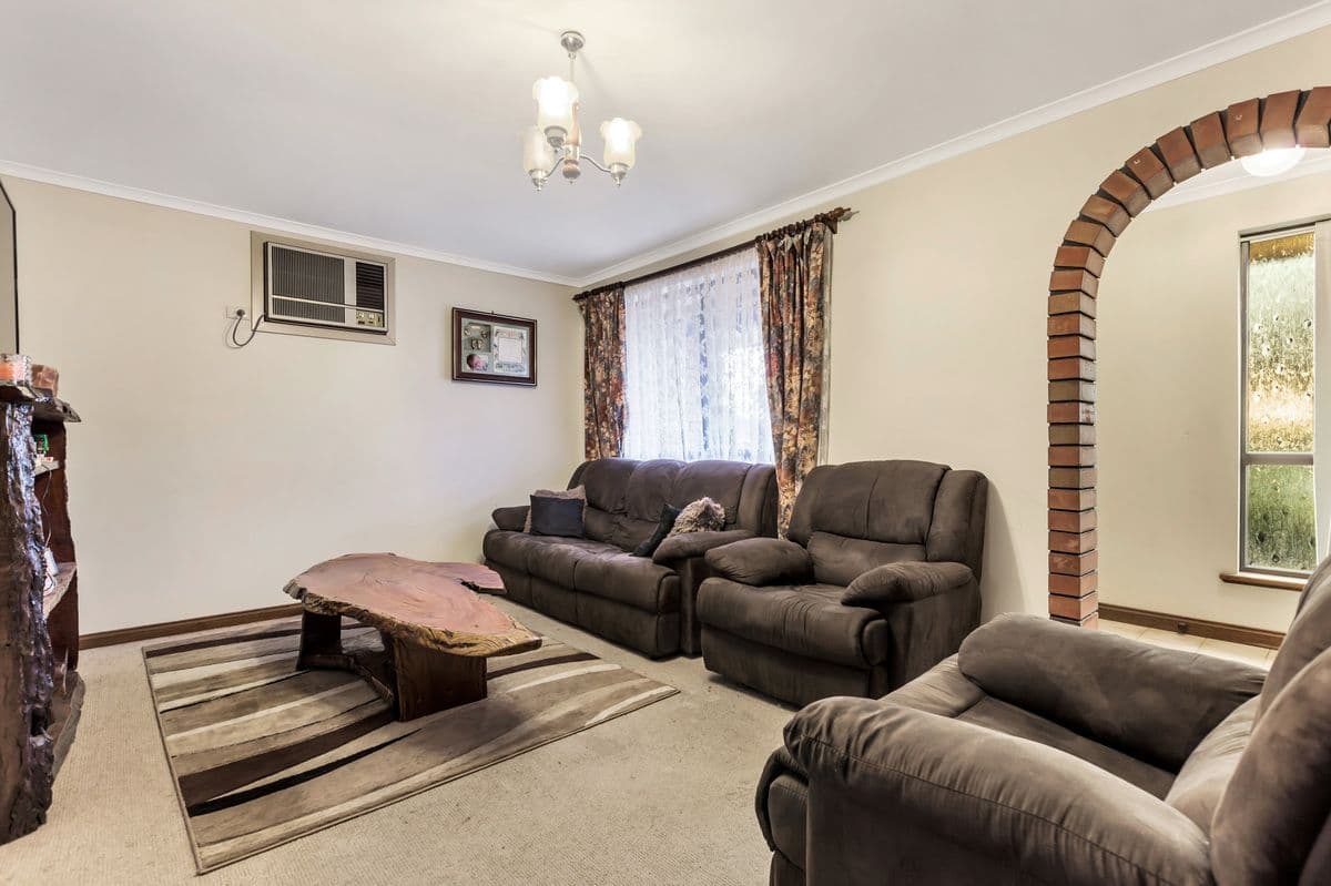2/67 Valiant Road, Holden Hill SA 5088, Holden Hill - Thumbnail 2