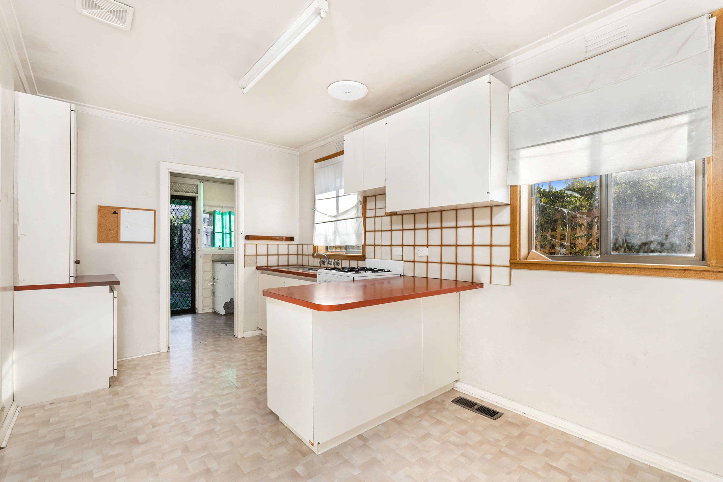 2 Nielsen Avenue, Nunawading VIC 3131, Nunawading - Thumbnail 8