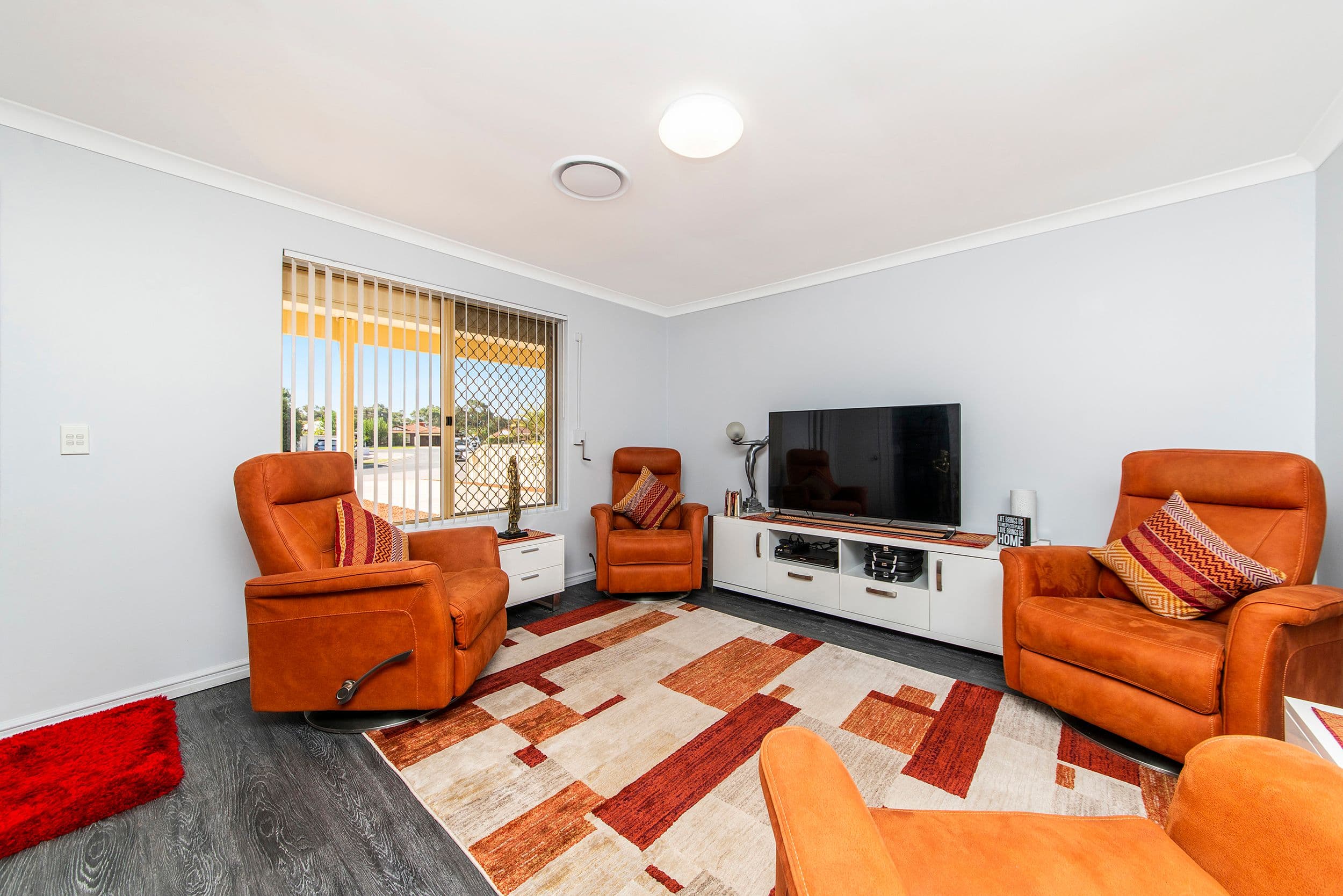 6 Fairway Place, Cooloongup WA 6168, Cooloongup - Thumbnail 3