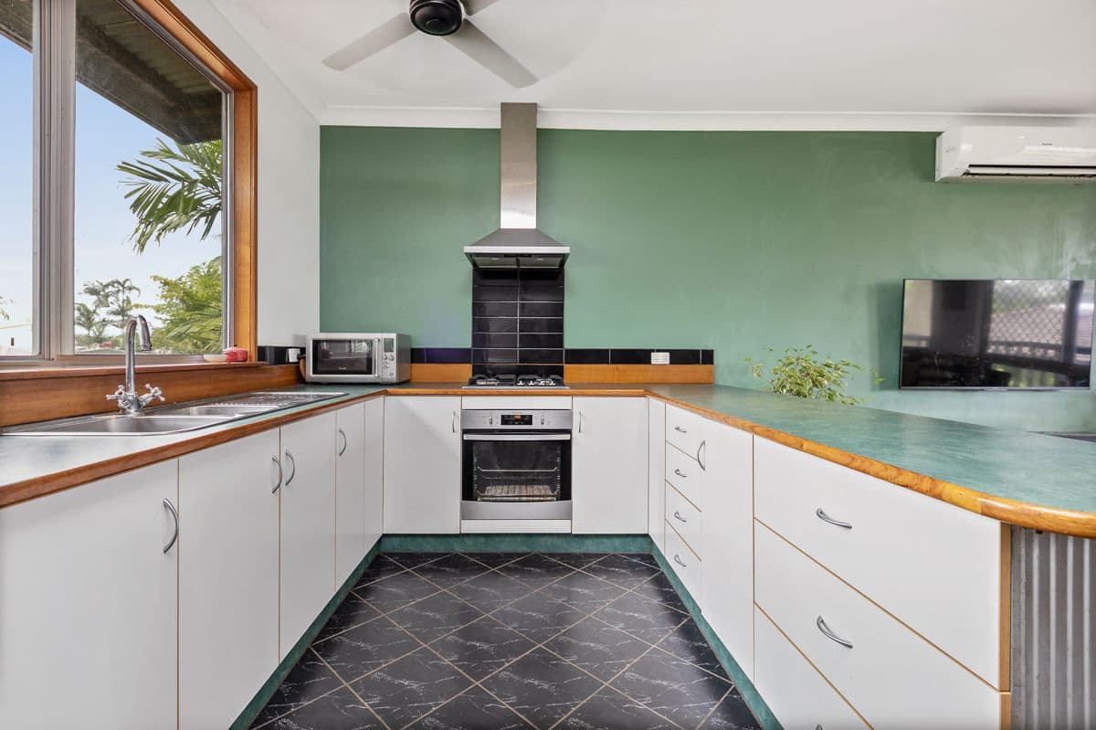 54 Dorrigo Crescent, Karama NT 0812, Karama - Thumbnail 2