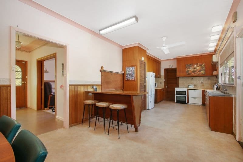 537 Sanders Road, Lavington - Thumbnail 7