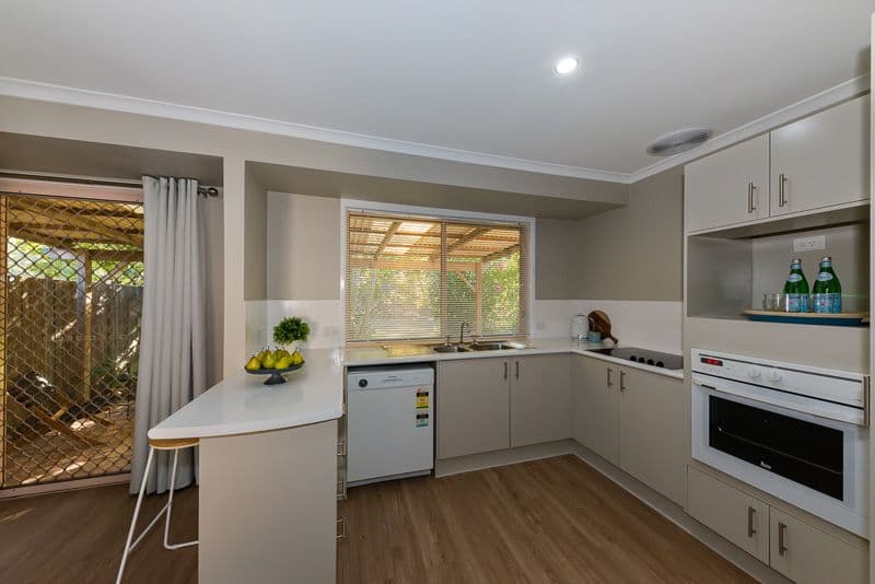 138 Hansford Road, Coombabah QLD 4216, Coombabah - Thumbnail 2
