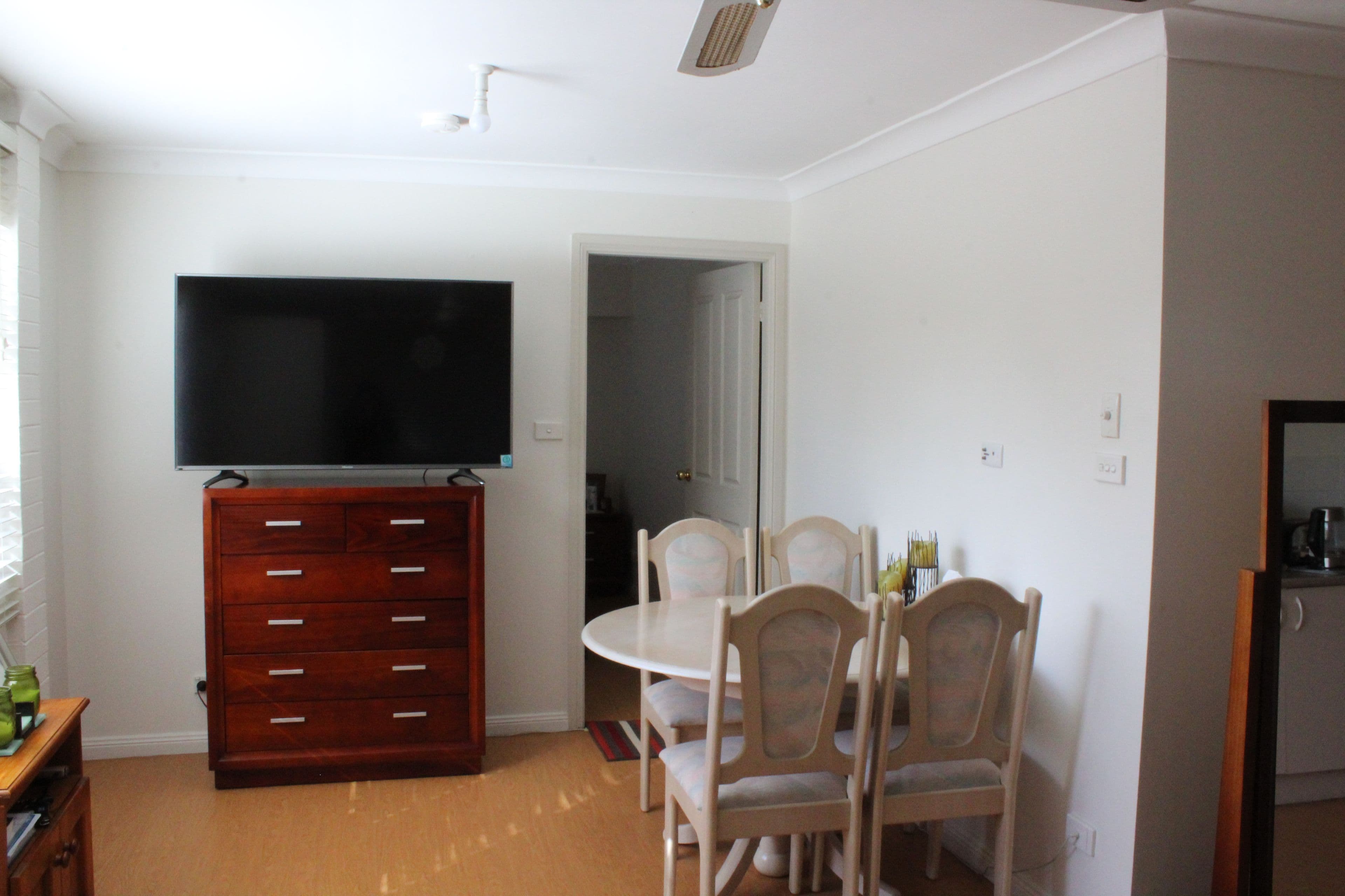 15B Tarlington Parade, Bonnyrigg NSW 2177, Bonnyrigg - Thumbnail 4