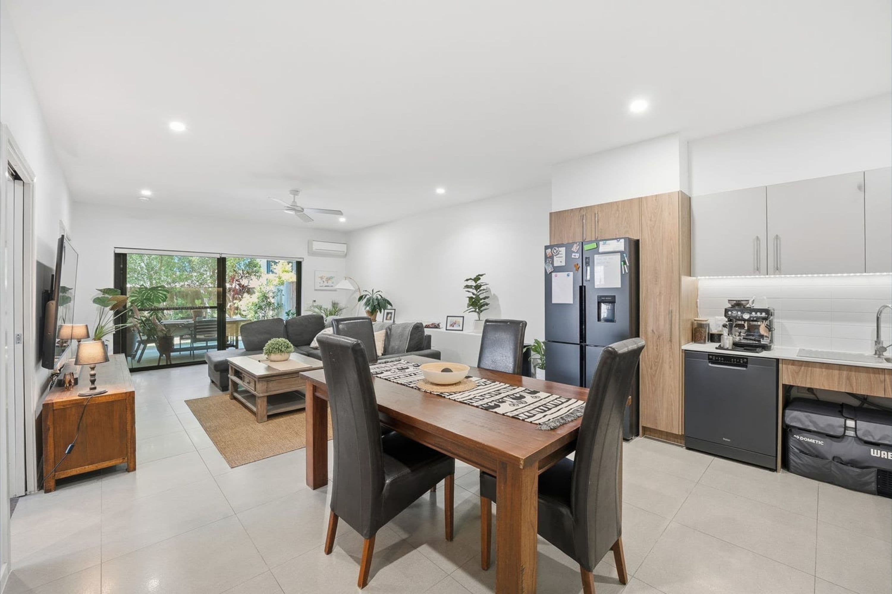 1/66 Broughton Road, Kedron QLD 4031, Kedron - Thumbnail 4