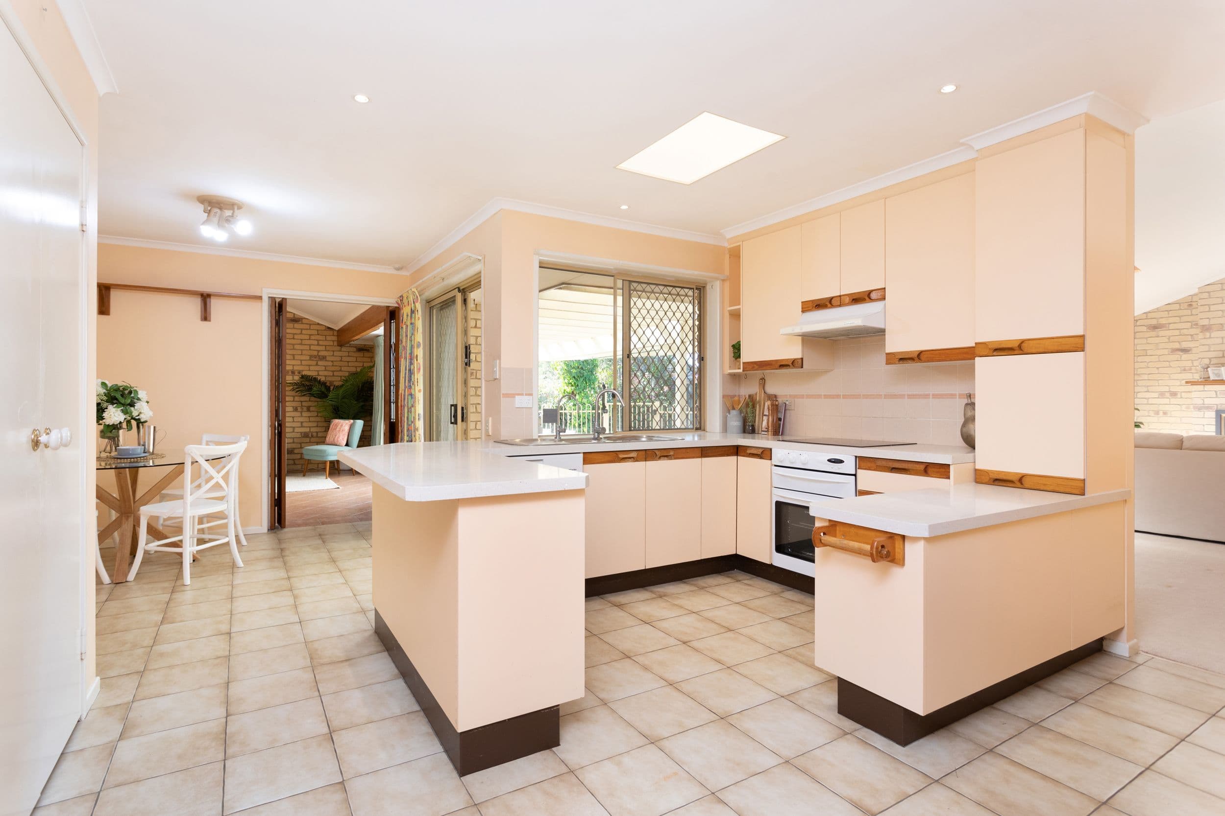 5 Aspley Court, Aspley QLD 4034, Aspley - Thumbnail 4