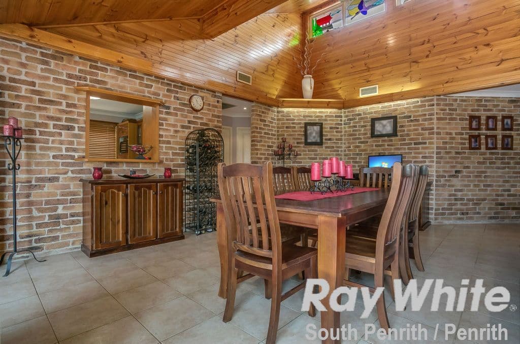 1 Harrier Place, Claremont Meadows - Thumbnail 6