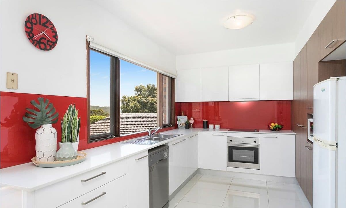 10 Cranbrook Place, Illawong NSW 2234, Illawong - Thumbnail 2