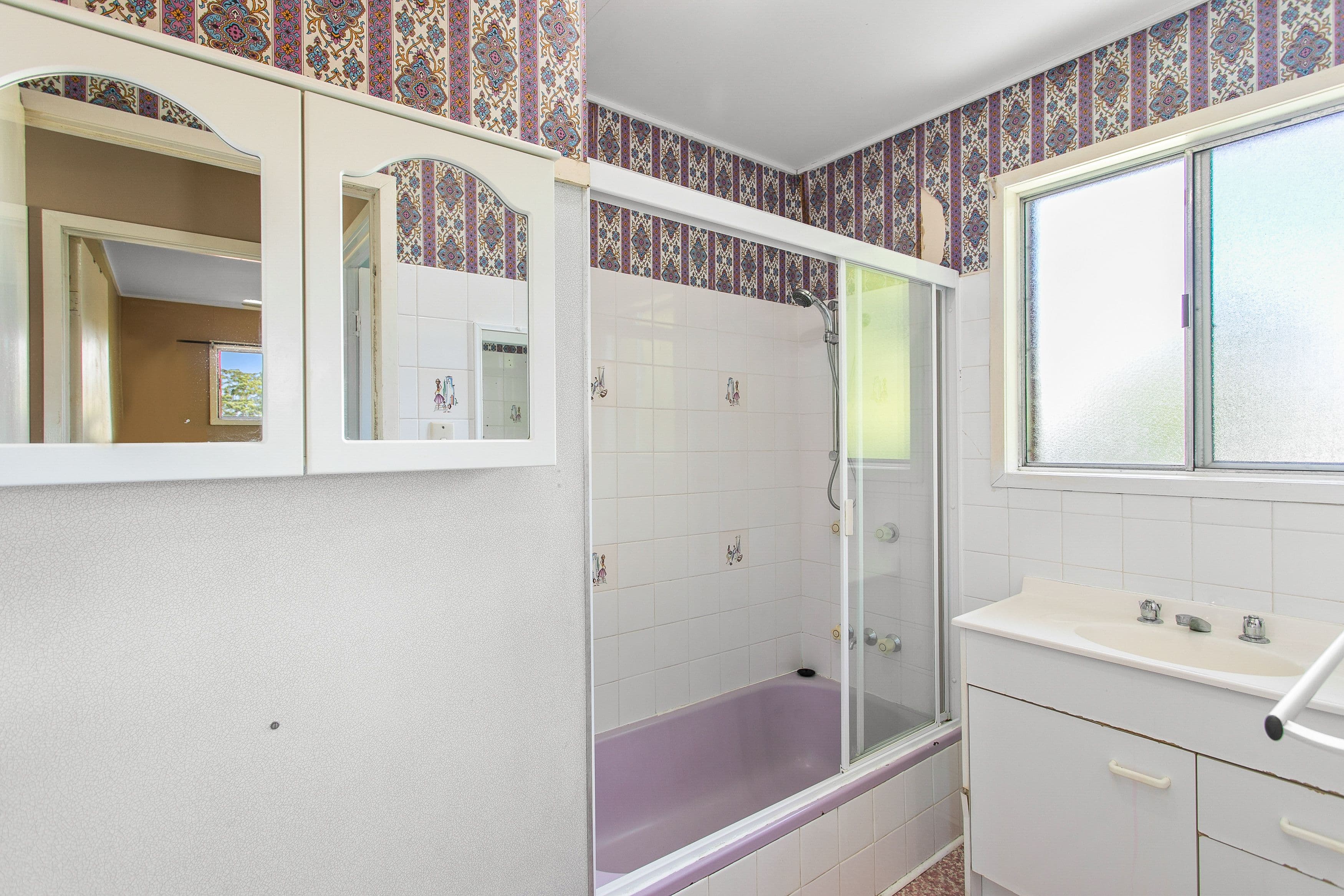 19 Bell Street, Woody Point QLD 4019, Woody Point - Thumbnail 8