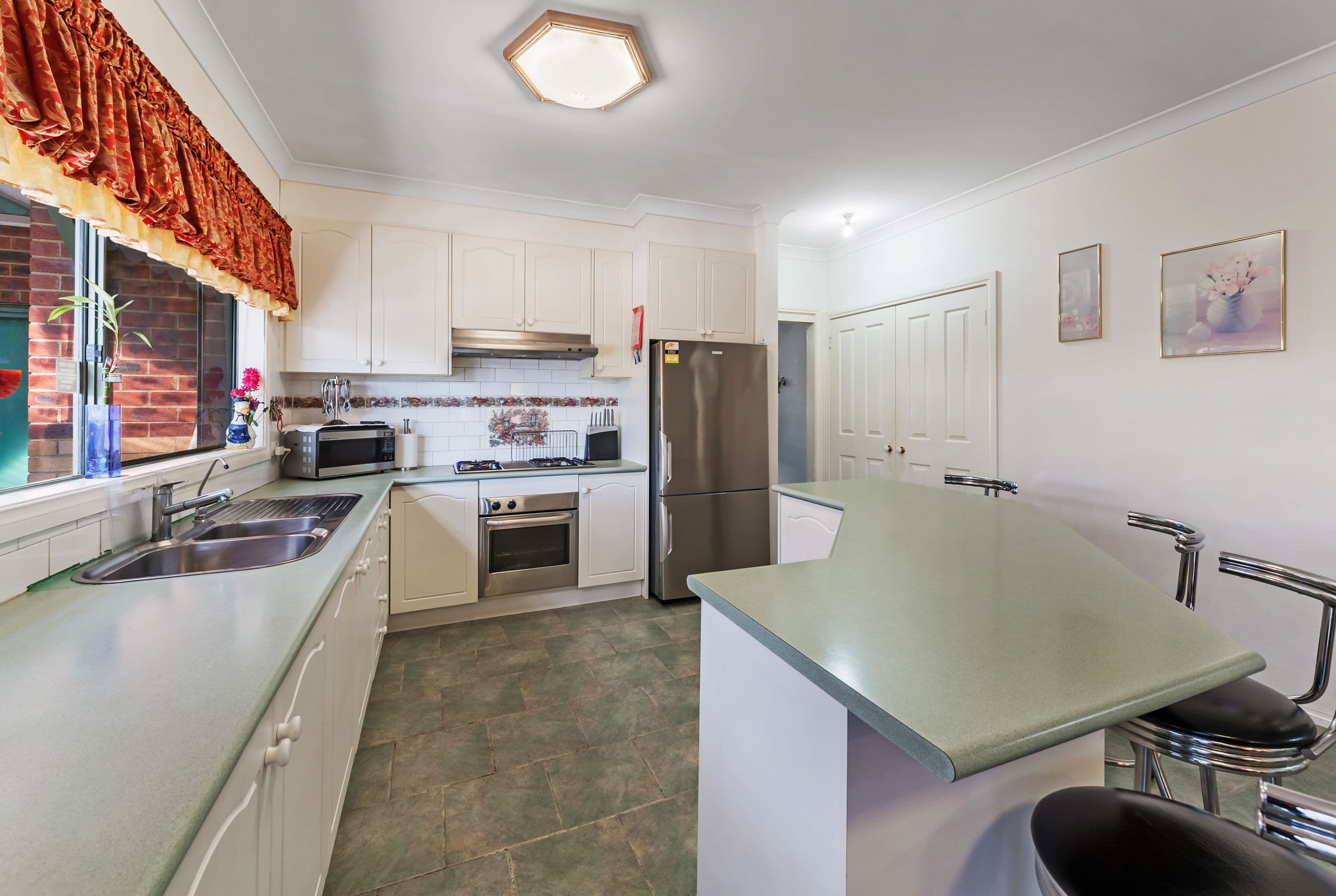 14 Cressida Crescent, Sydenham VIC 3037, Sydenham - Thumbnail 5