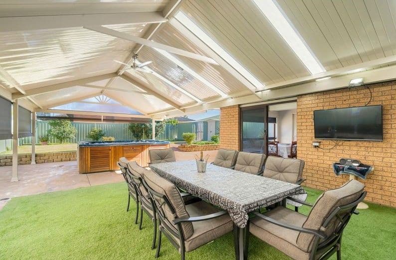 10 Cofton Court, Werrington County - Thumbnail 2