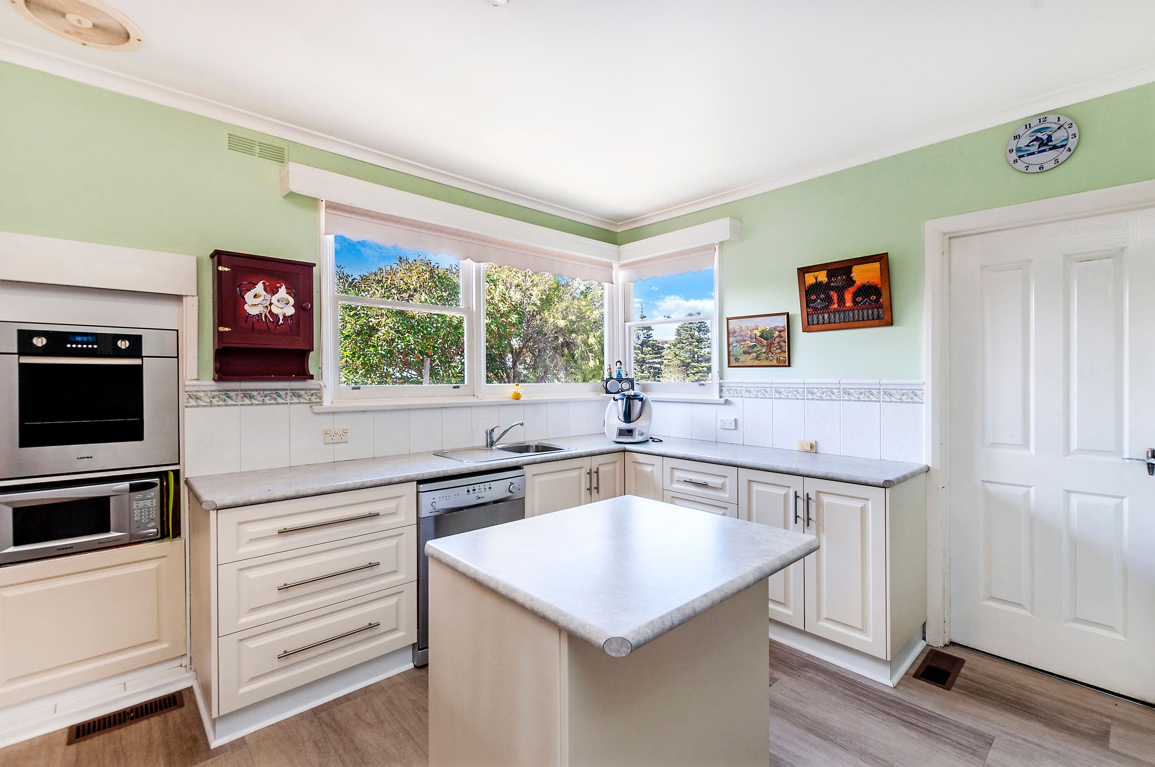 5 Waveny Avenue, Warrnambool VIC 3280, Warrnambool - Thumbnail 7