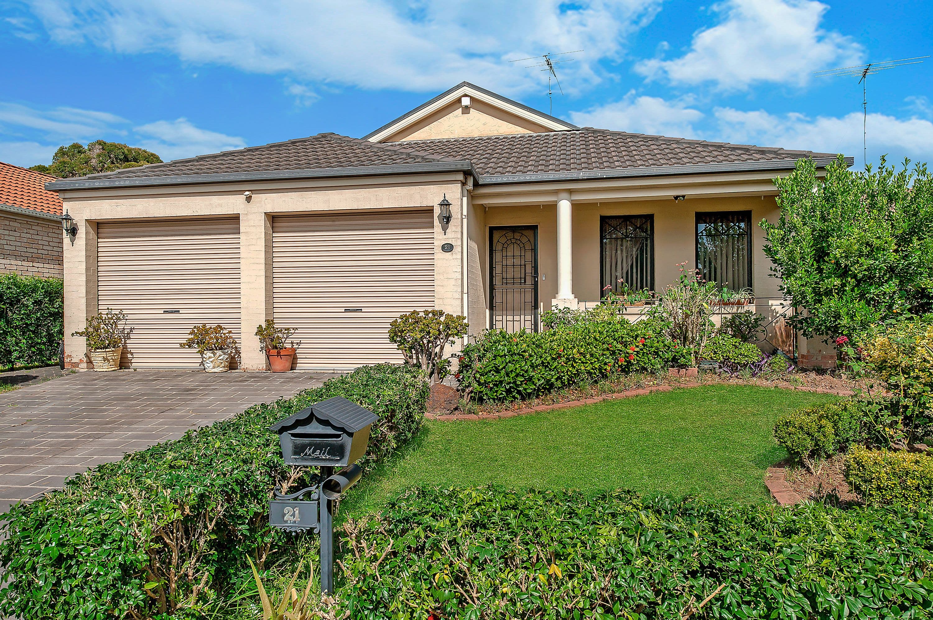 21 Royal Avenue, Plumpton - Image 1