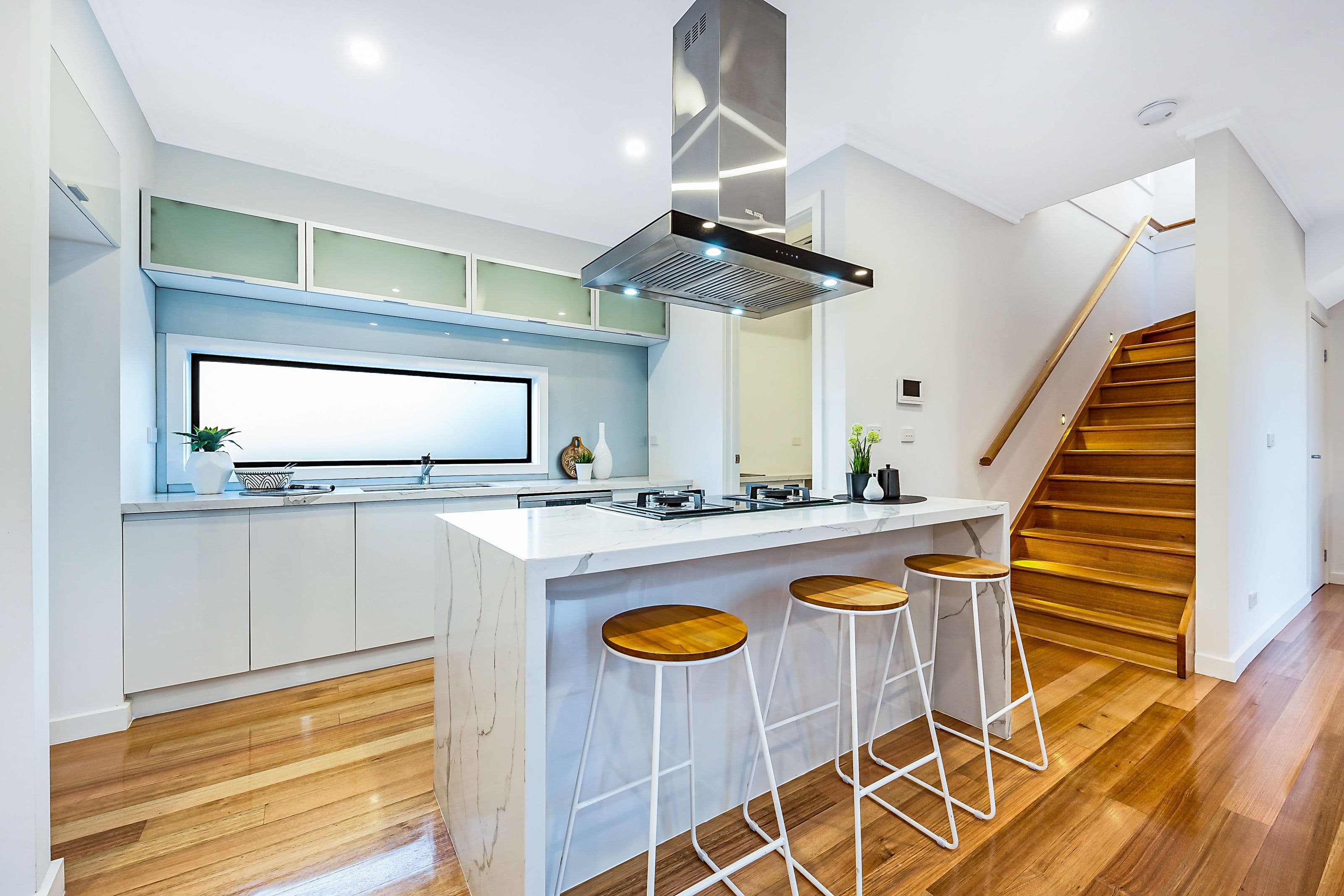 1 Ranfurlie Drive, Glen Waverley VIC 3150, Glen Waverley - Thumbnail 2