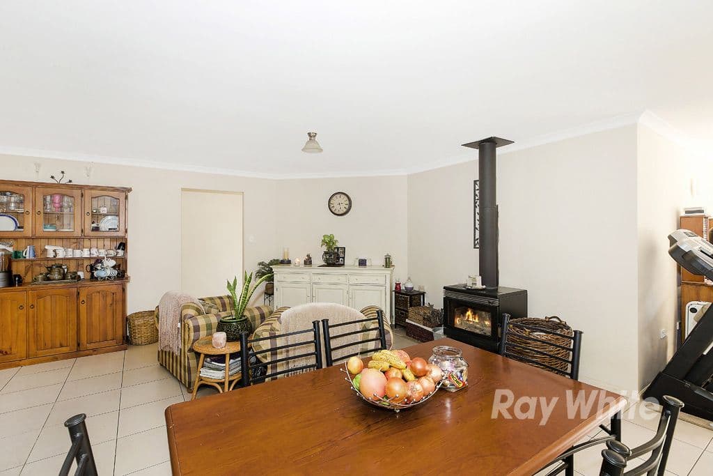 28 Forest Lake Way, Toronto - Thumbnail 2