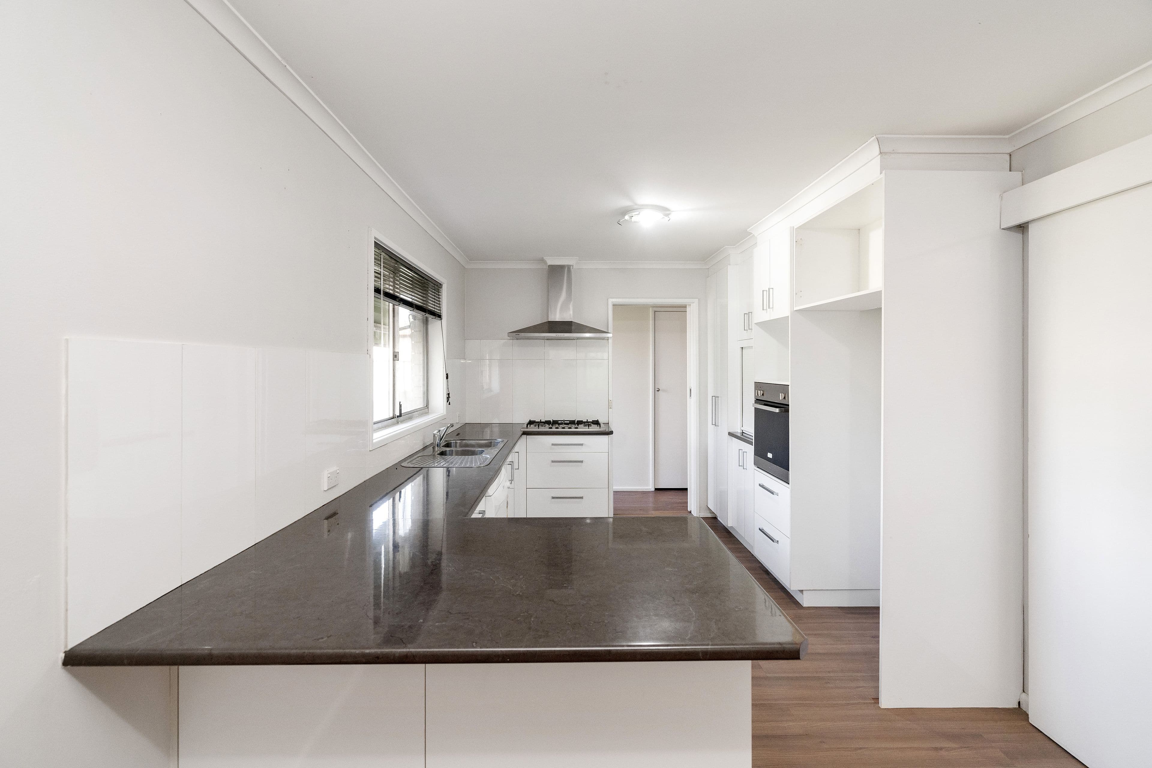 442 Lake Albert Road, Lake Albert NSW 2650, Lake Albert - Thumbnail 2