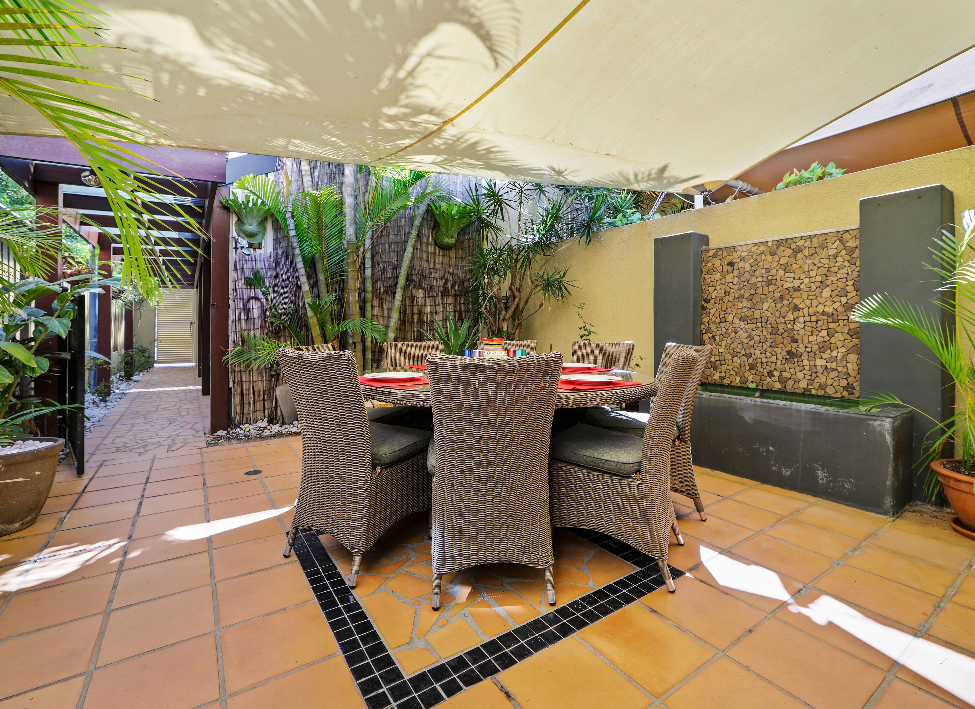 38 Alfred Street, Mermaid Beach QLD 4218, Mermaid Beach - Thumbnail 5