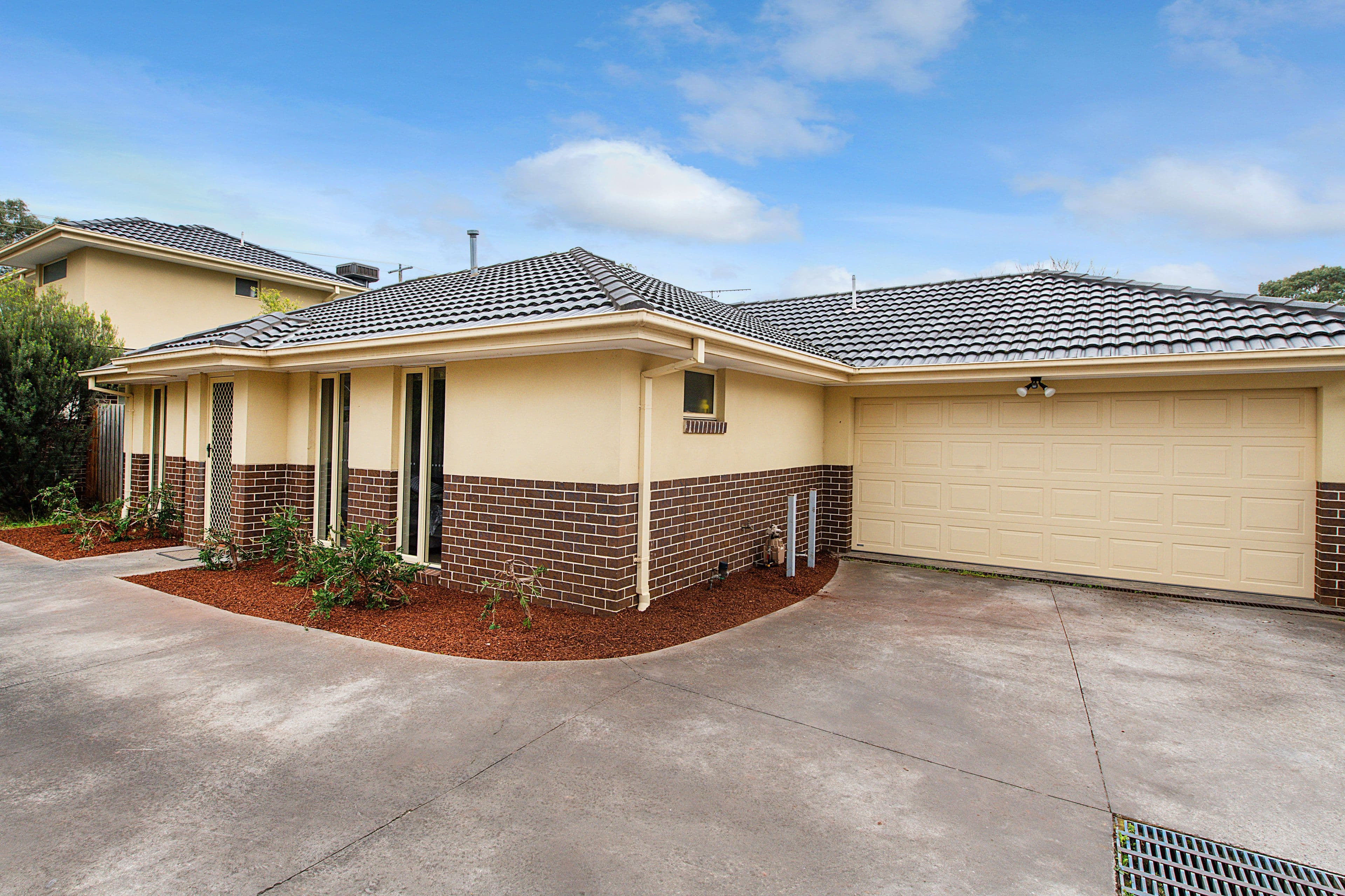 19 Dobson Street, Ferntree Gully VIC 3156, Ferntree Gully - Thumbnail 2
