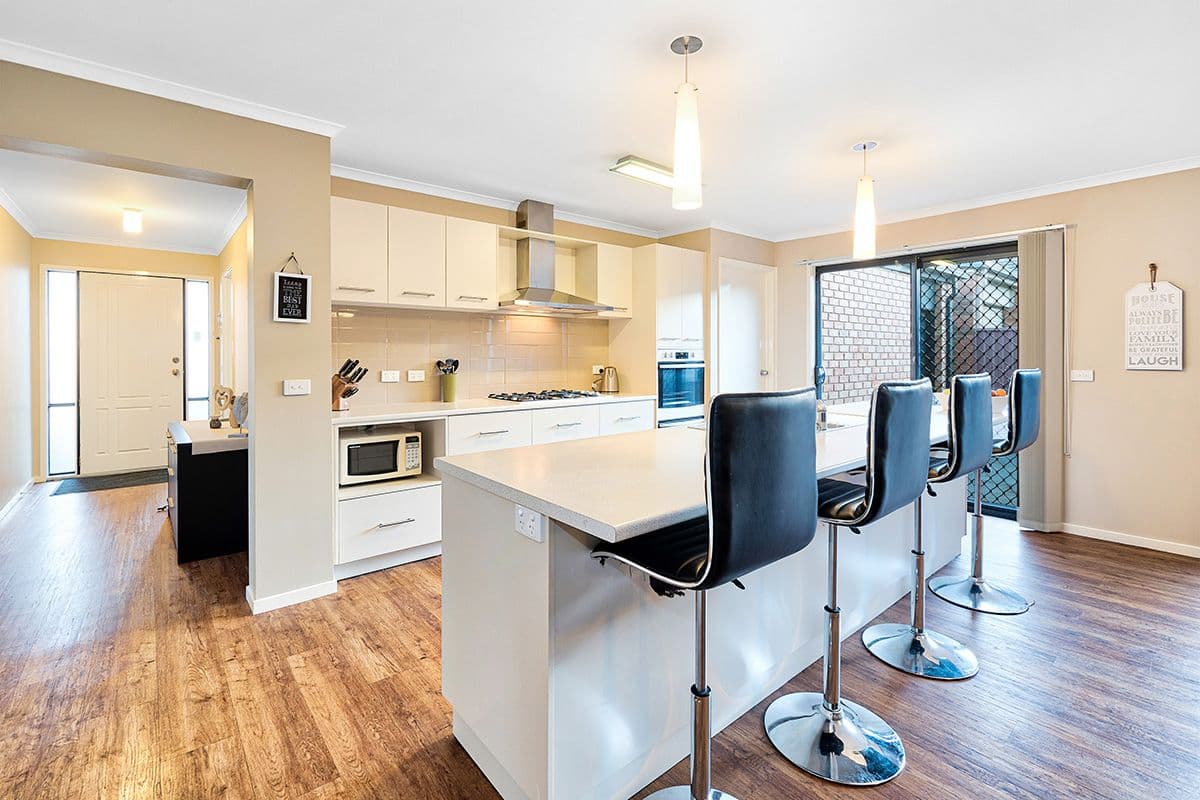 24 Gatehouse Parade, Cranbourne East VIC 3977, Cranbourne East - Thumbnail 6