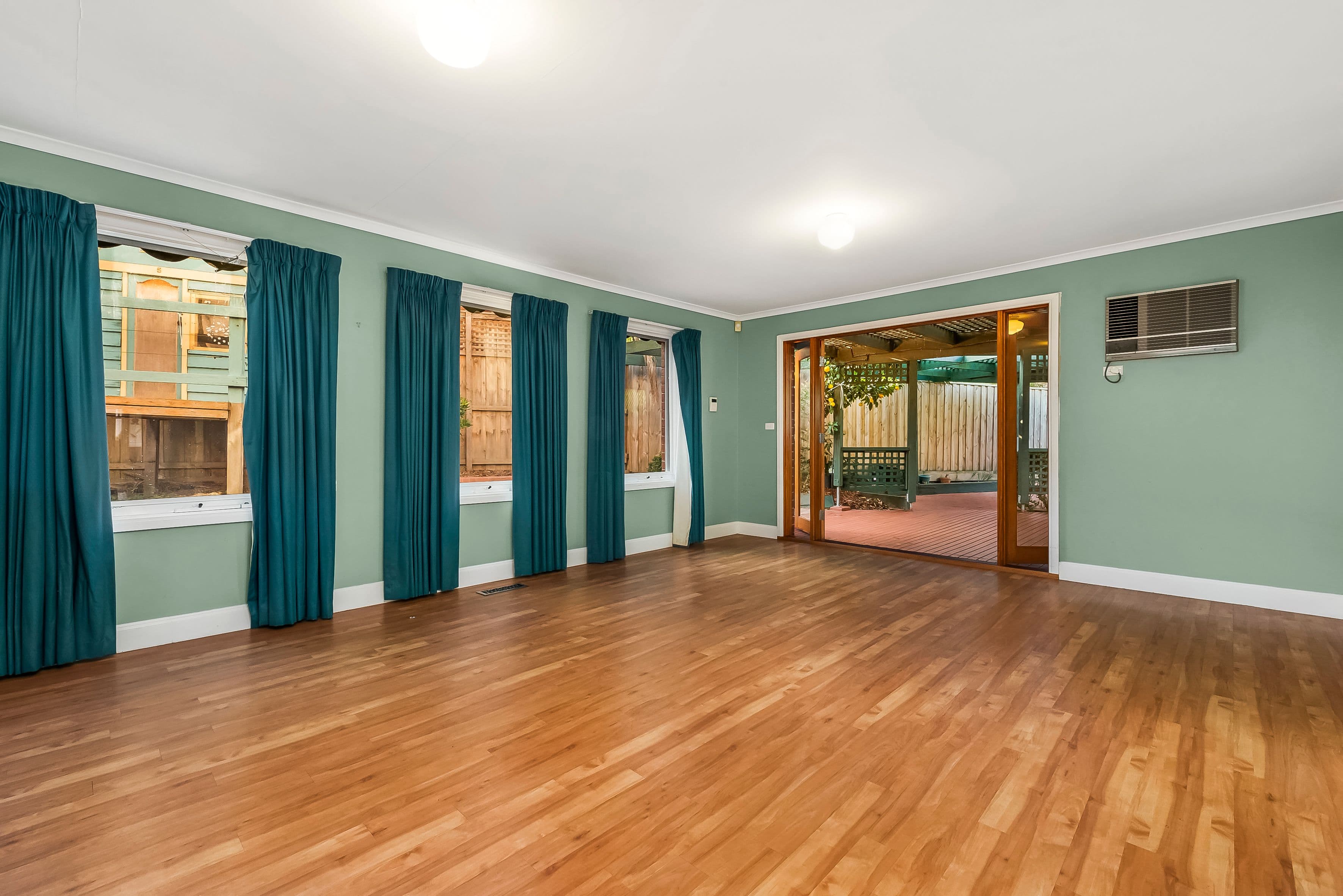 7 Moonstone Court, Wheelers Hill VIC 3150, Wheelers Hill - Thumbnail 3