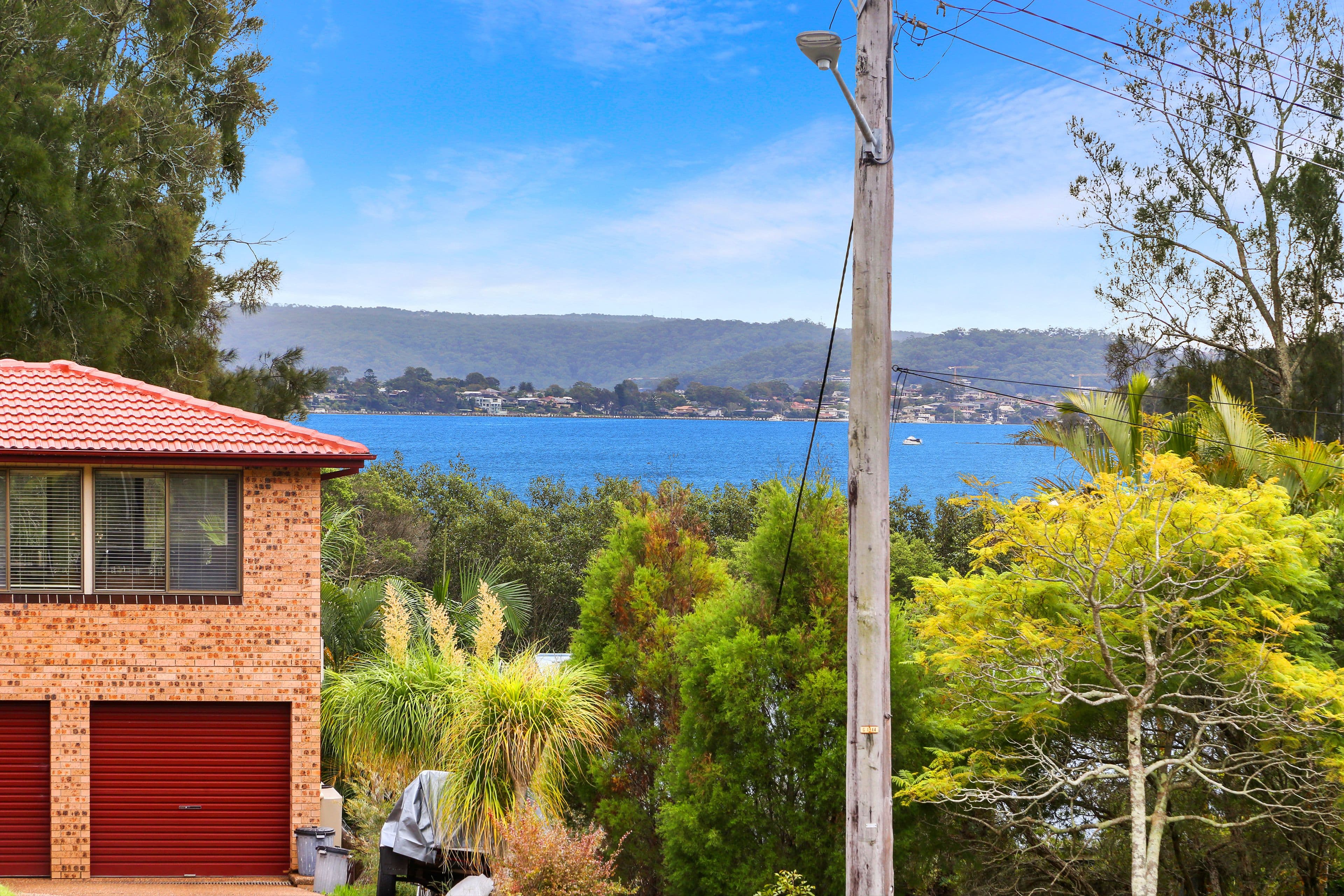 24 Wilkie-King Avenue, Saratoga - Thumbnail 2