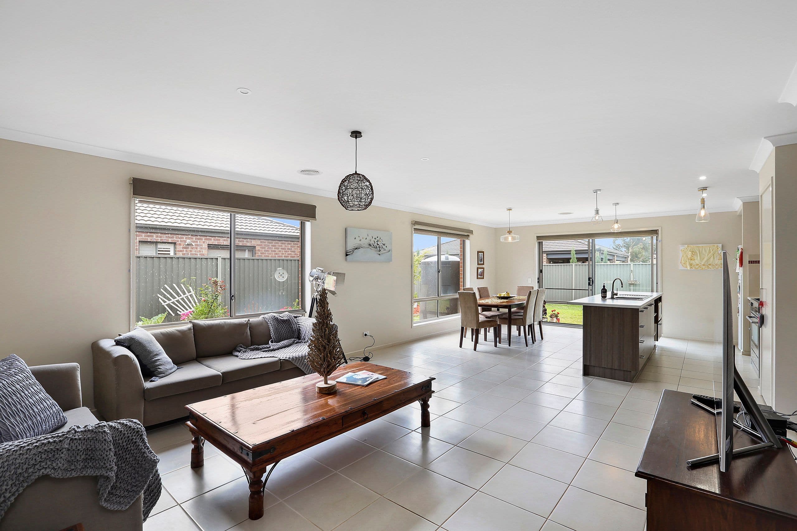 130 Canterbury Road West, Lara VIC 3212, Lara - Thumbnail 4