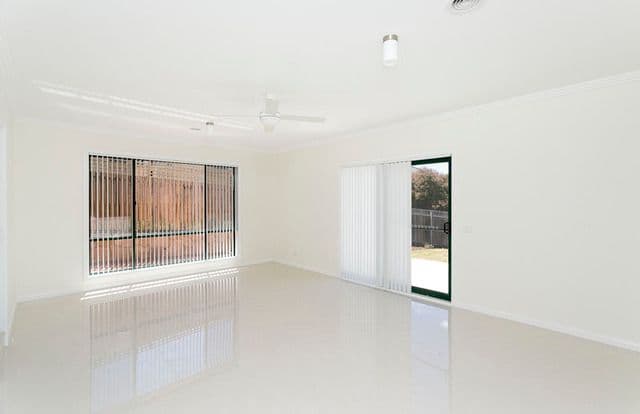 27 Tarrabool Street, Amaroo ACT 2914, Amaroo - Thumbnail 3