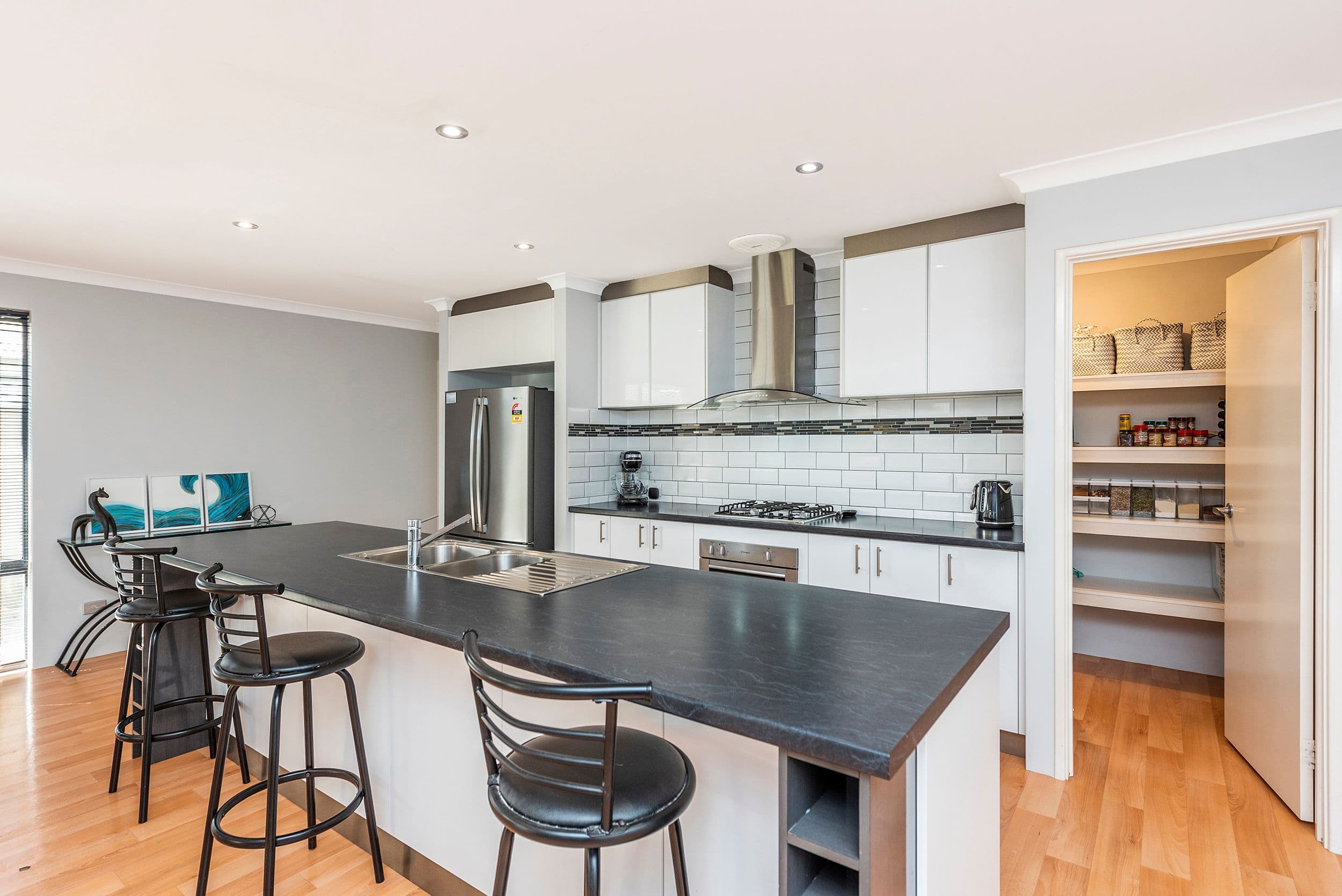 109 Smirk Road, Baldivis WA 6171, Baldivis - Thumbnail 2