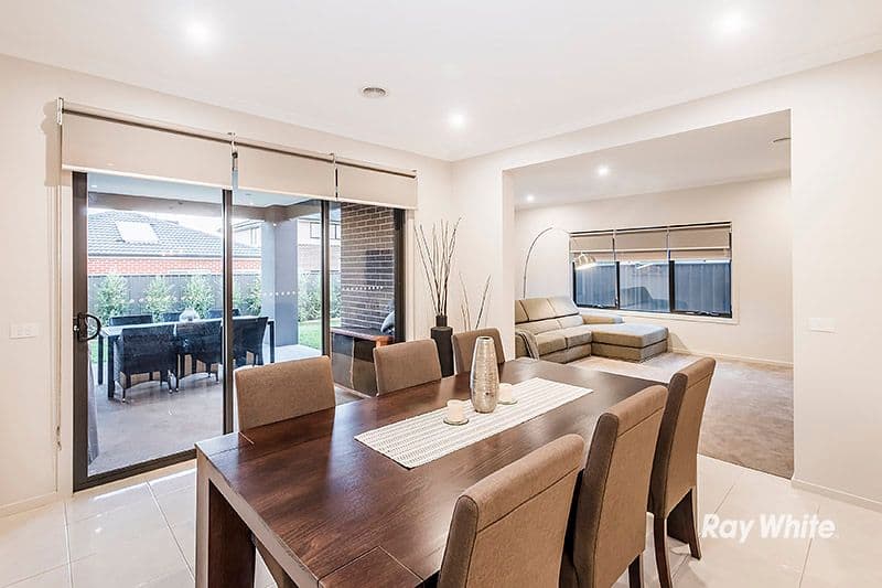 3 Aphrodite Way, Cranbourne West VIC 3977, Cranbourne West - Thumbnail 4